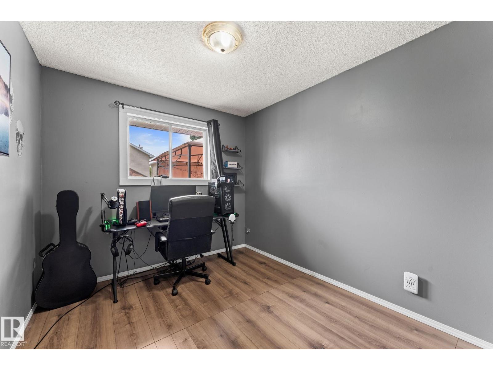 17607 91 St Nw Property Photo 15