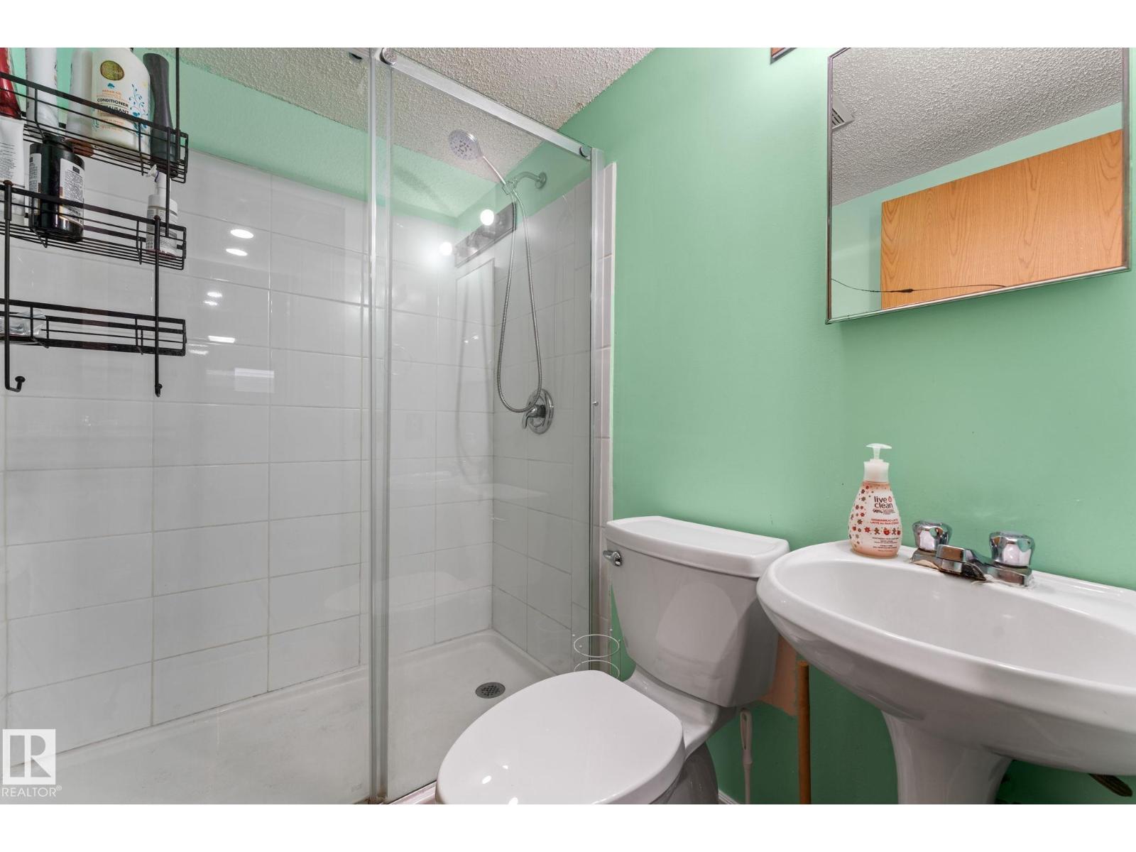 17607 91 St Nw Property Photo 27