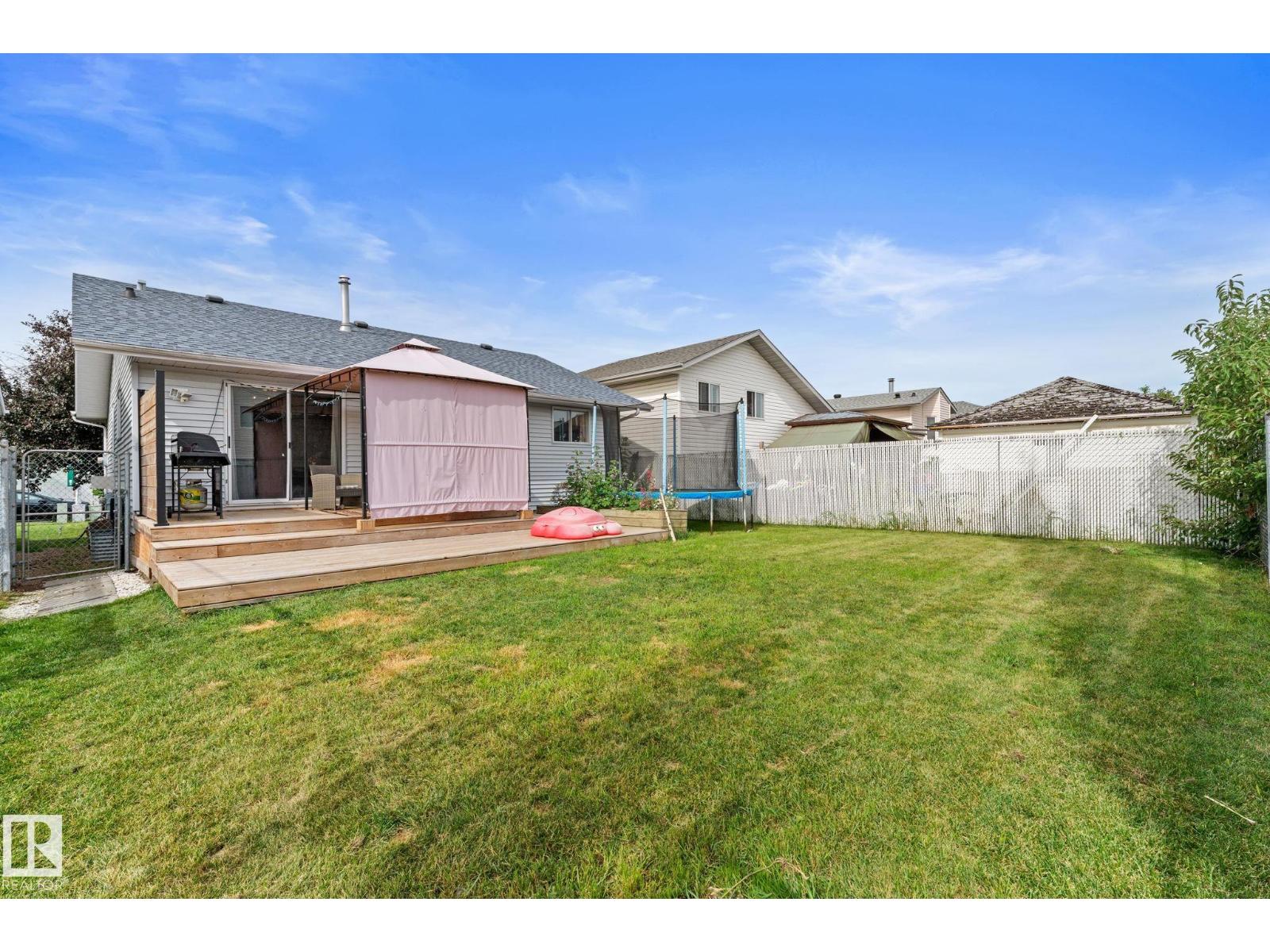 17607 91 St Nw Property Photo 37
