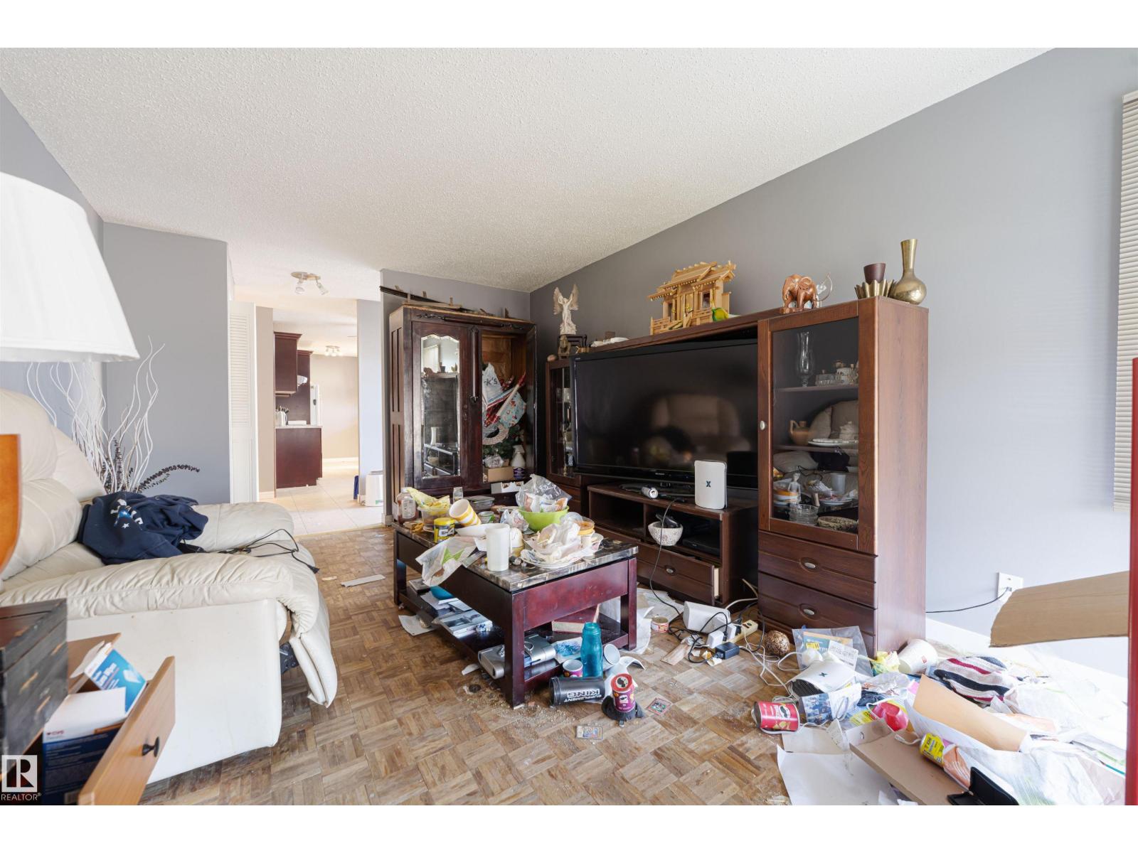 9224 82 St Property Photo 17