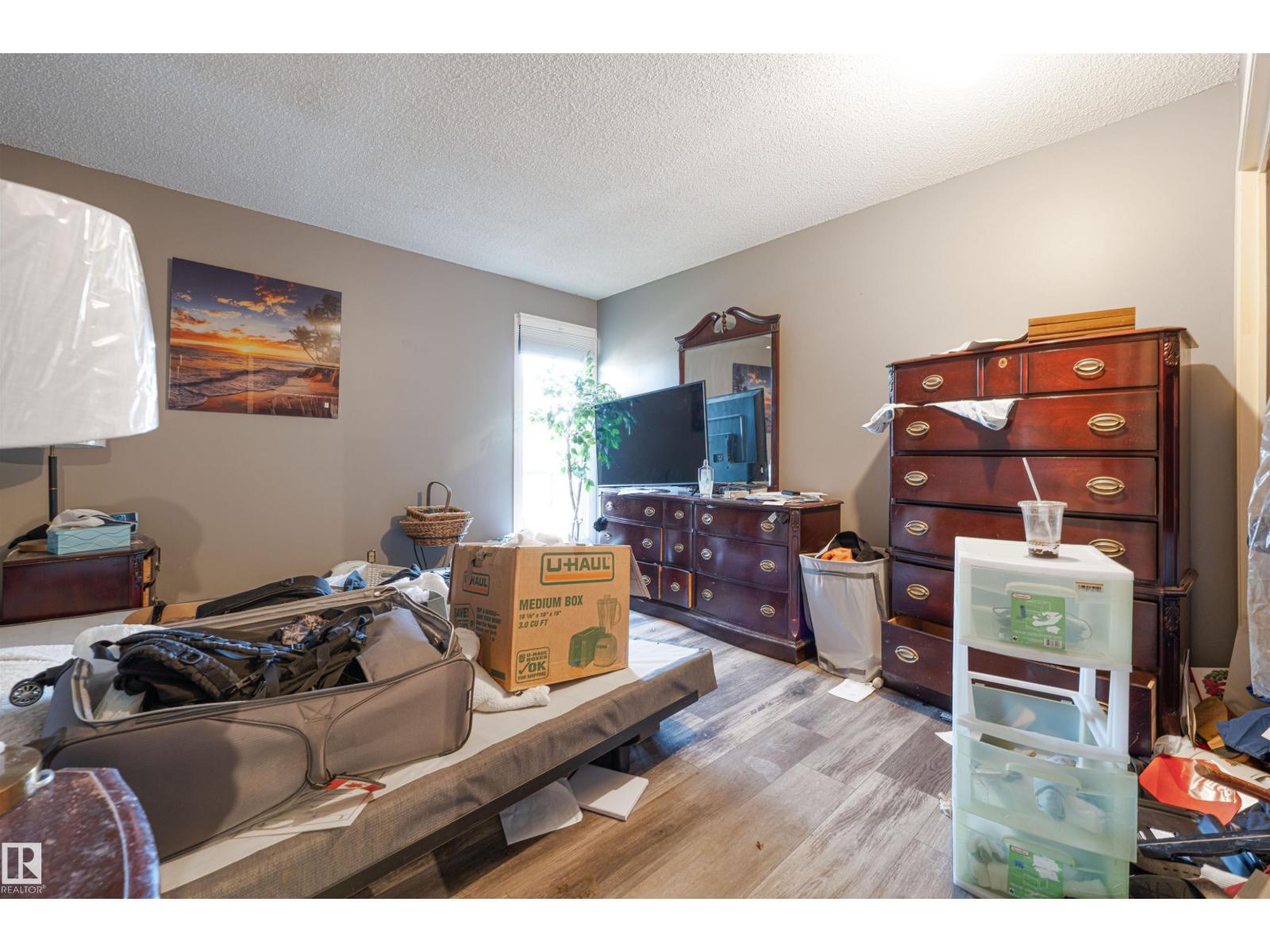 9224 82 St Property Photo 26