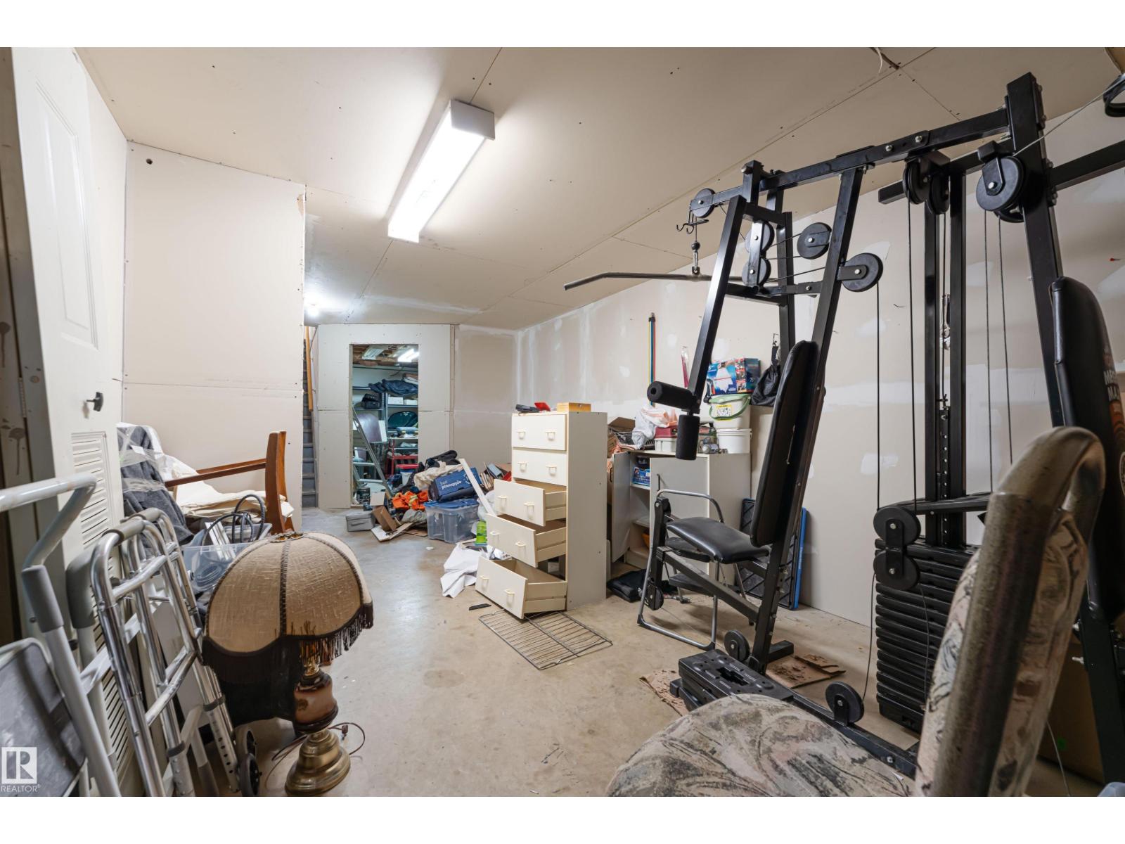 9224 82 St Property Photo 32