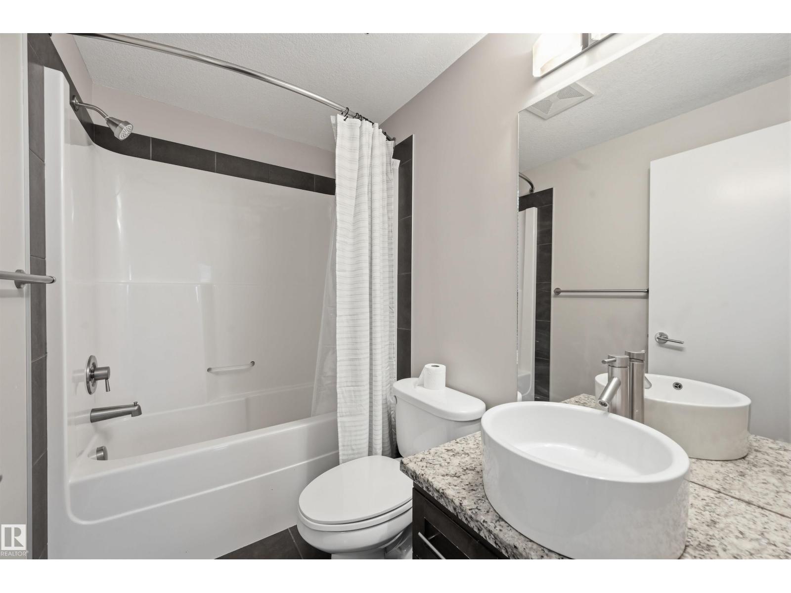 #805 10055 118 St Nw Property Photo 23