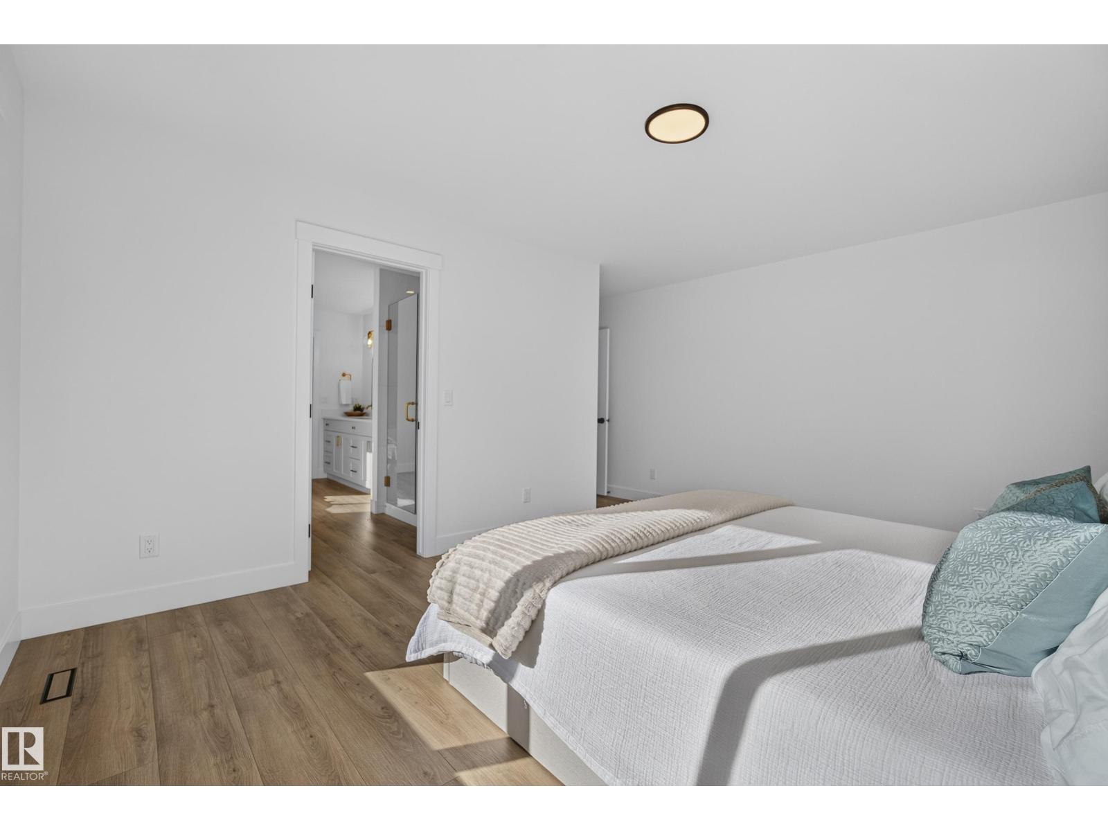 35 Sydwyck Ci Property Photo 48