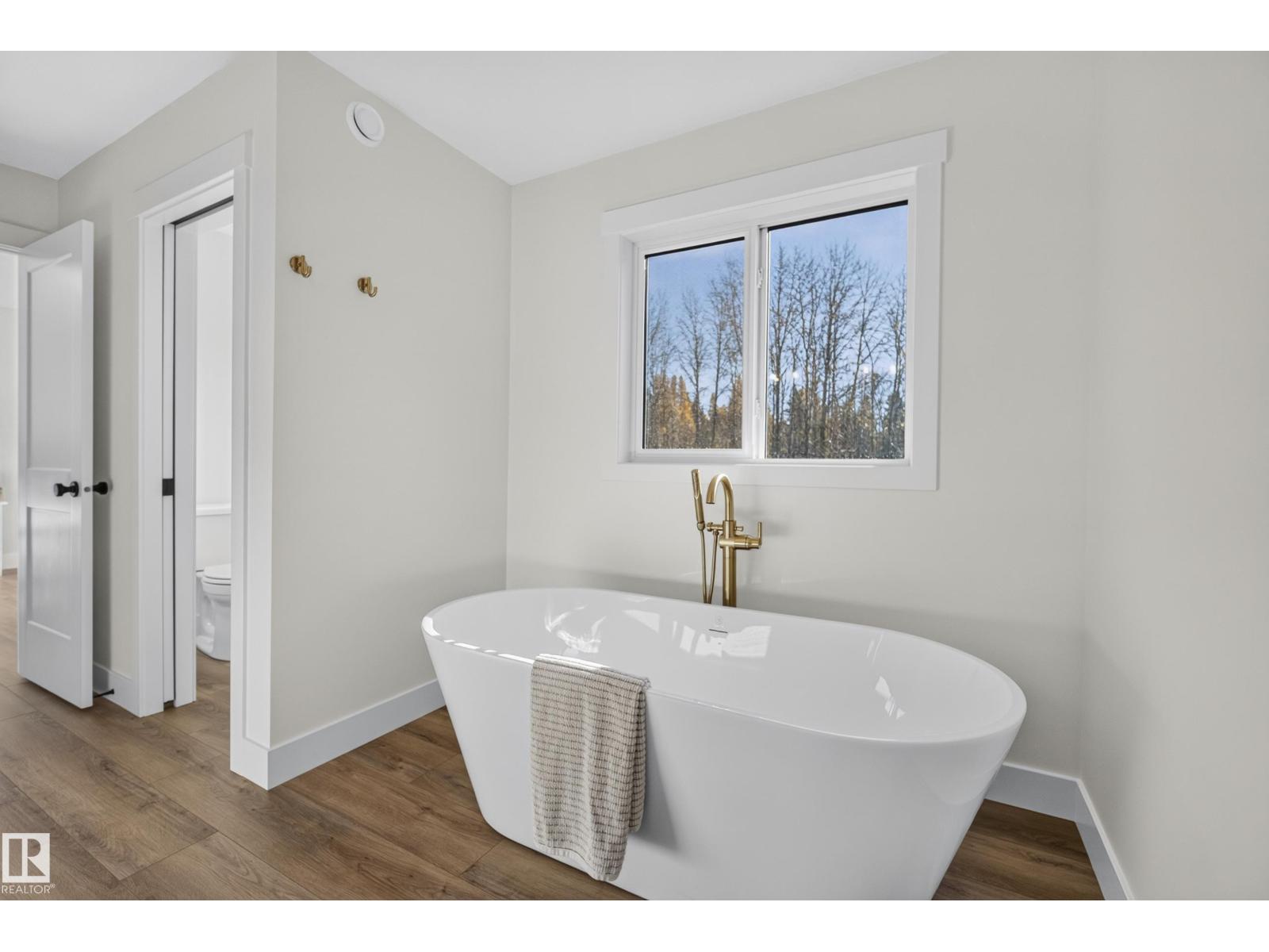 35 Sydwyck Ci Property Photo 52