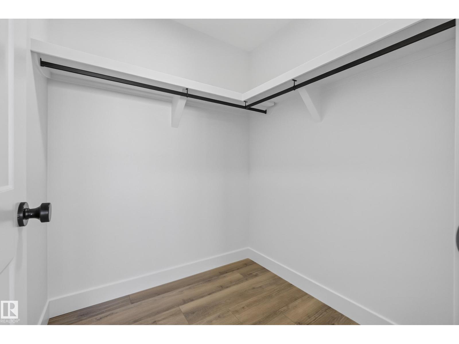 35 Sydwyck Ci Property Photo 57