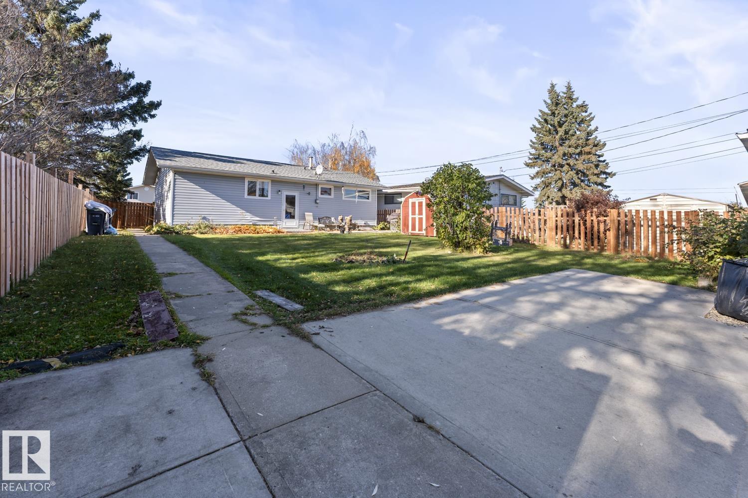 5019 45 St Property Photo 10