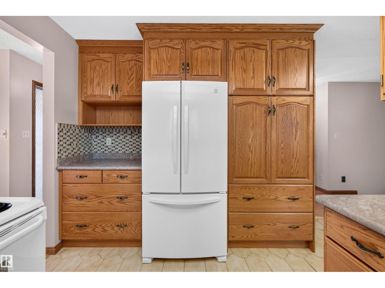 7 Langholm Dr Property Photo 7