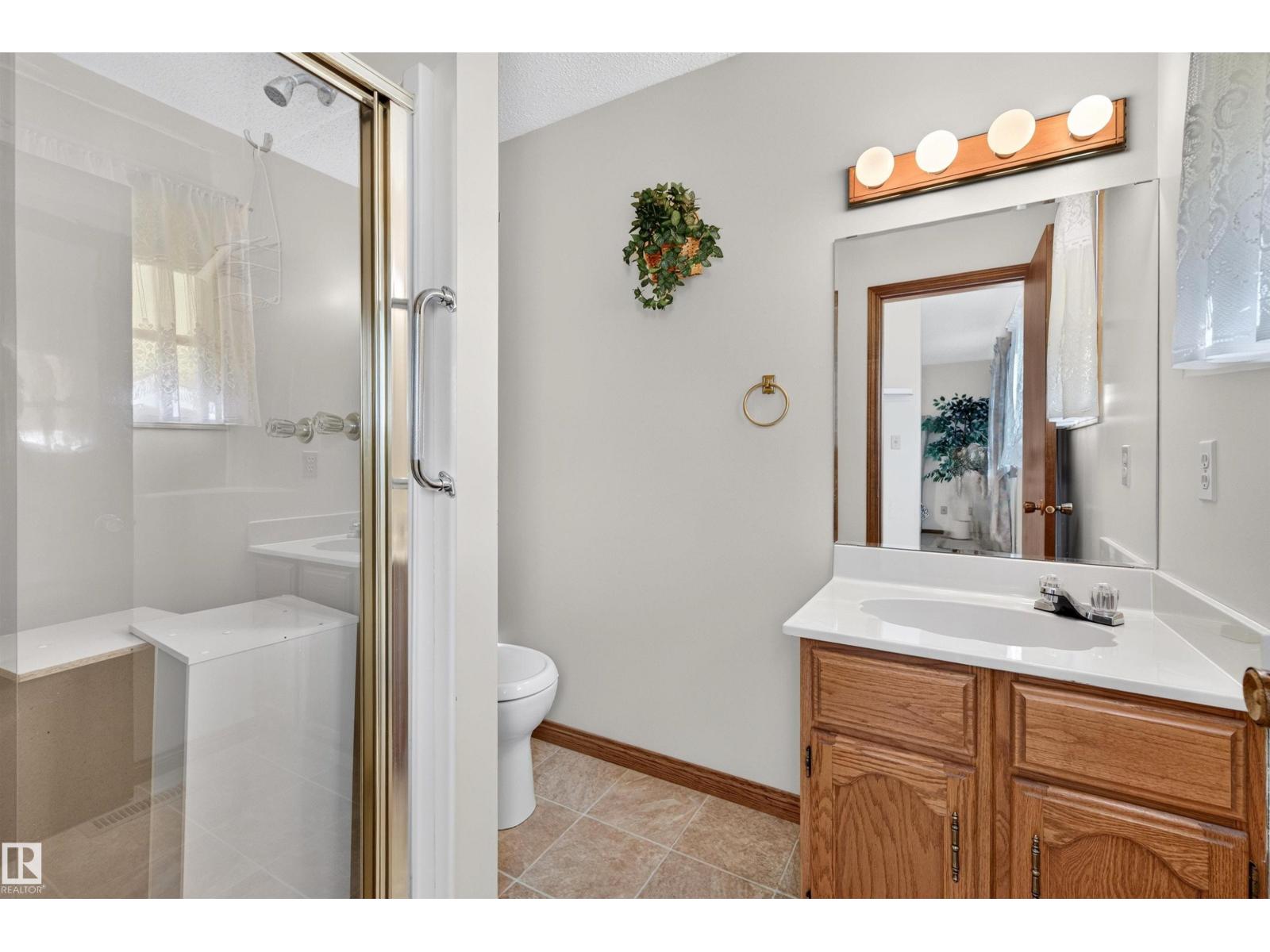 7 Langholm Dr Property Photo 14