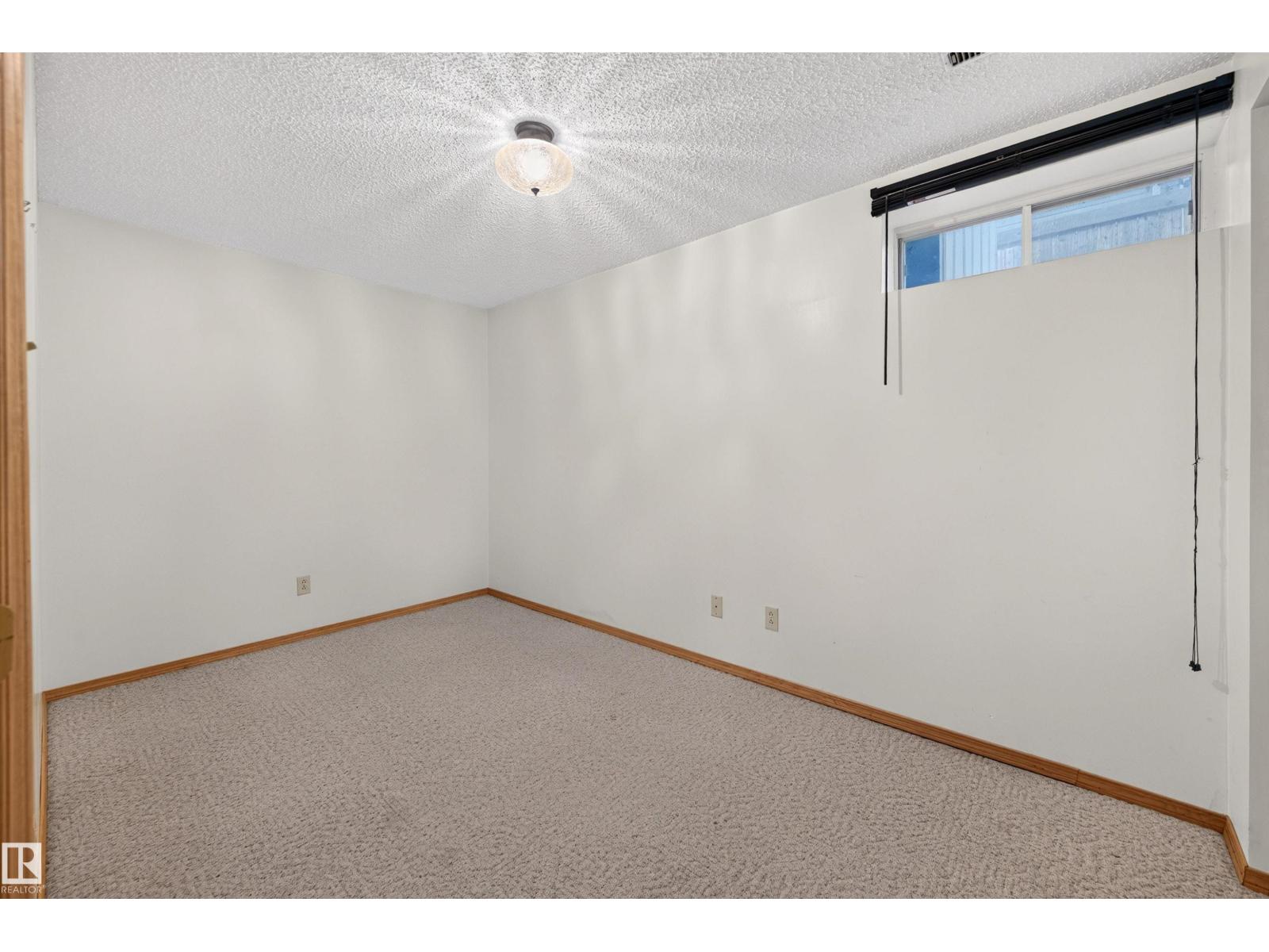 7 Langholm Dr Property Photo 30