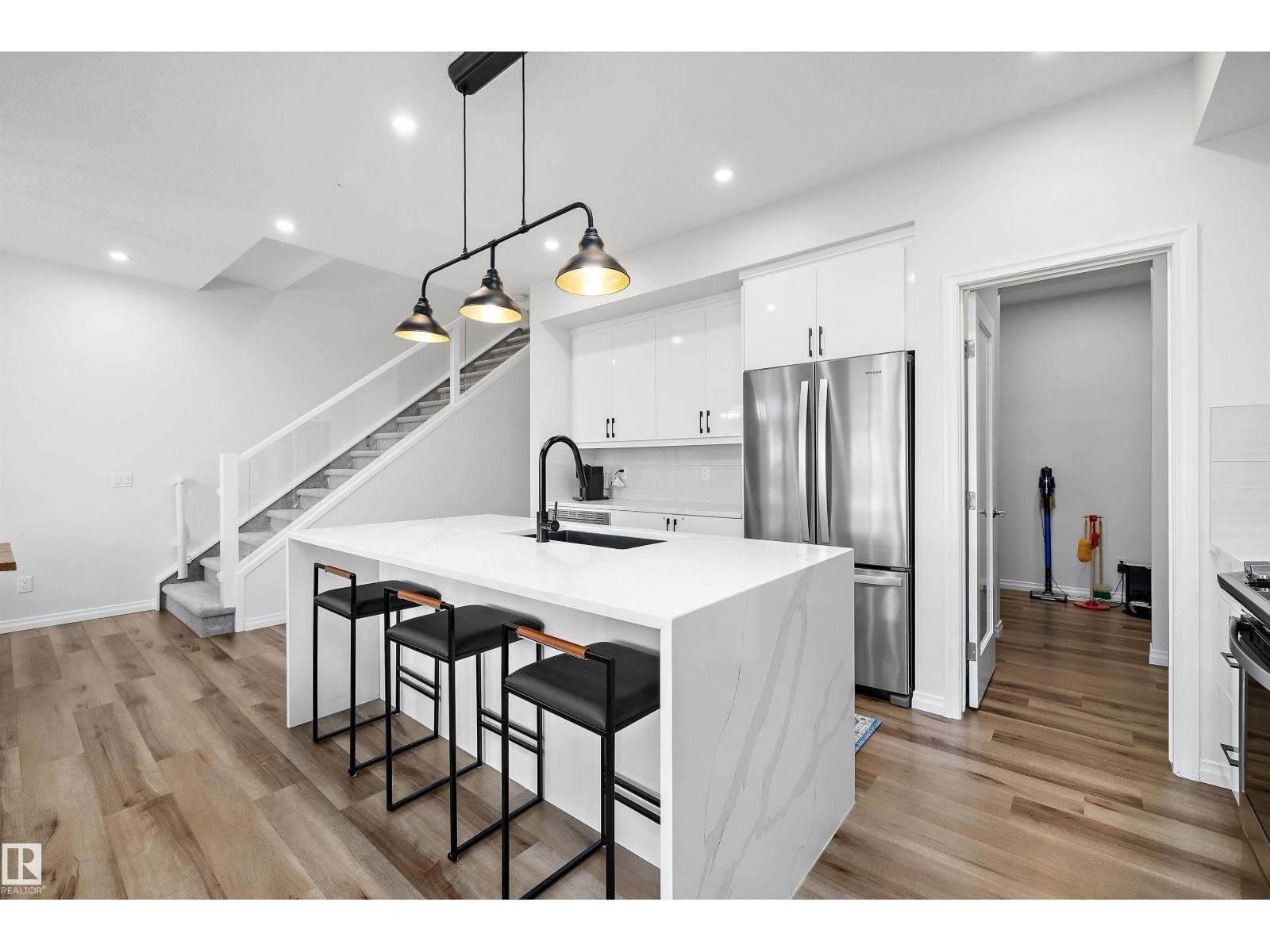13052 211 St Nw Property Photo 8