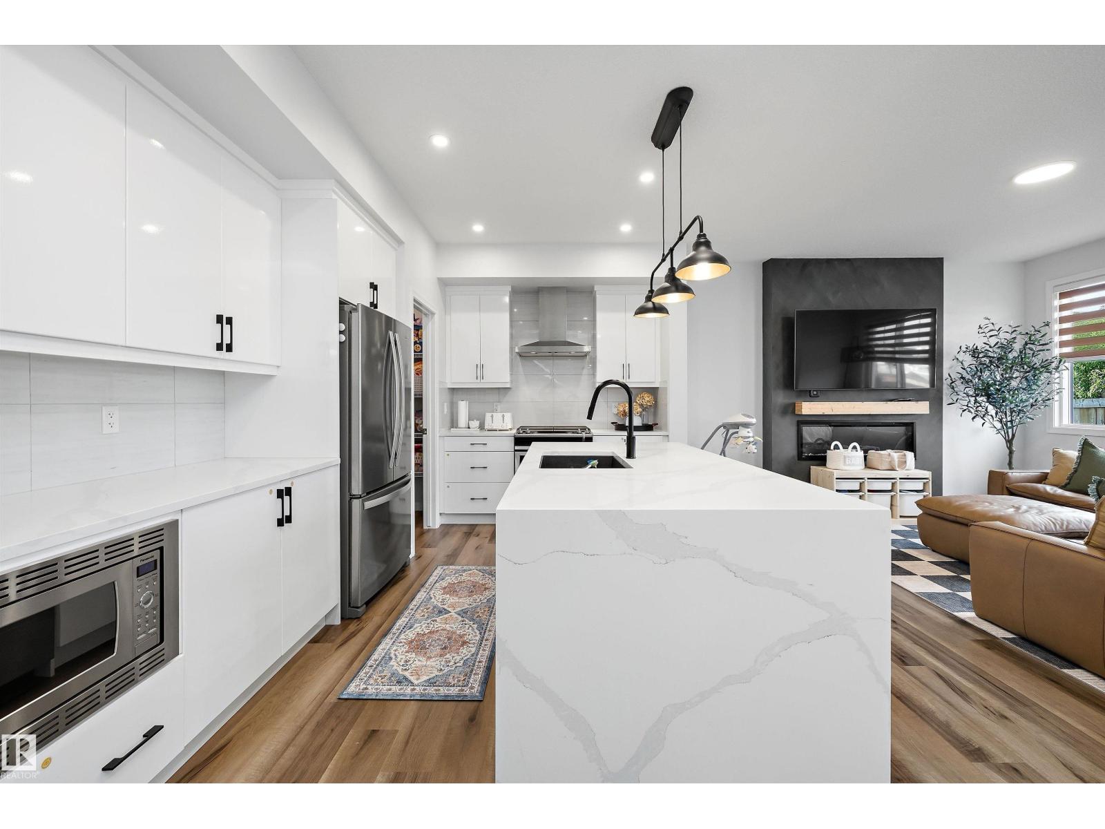 13052 211 St Nw Property Photo 10