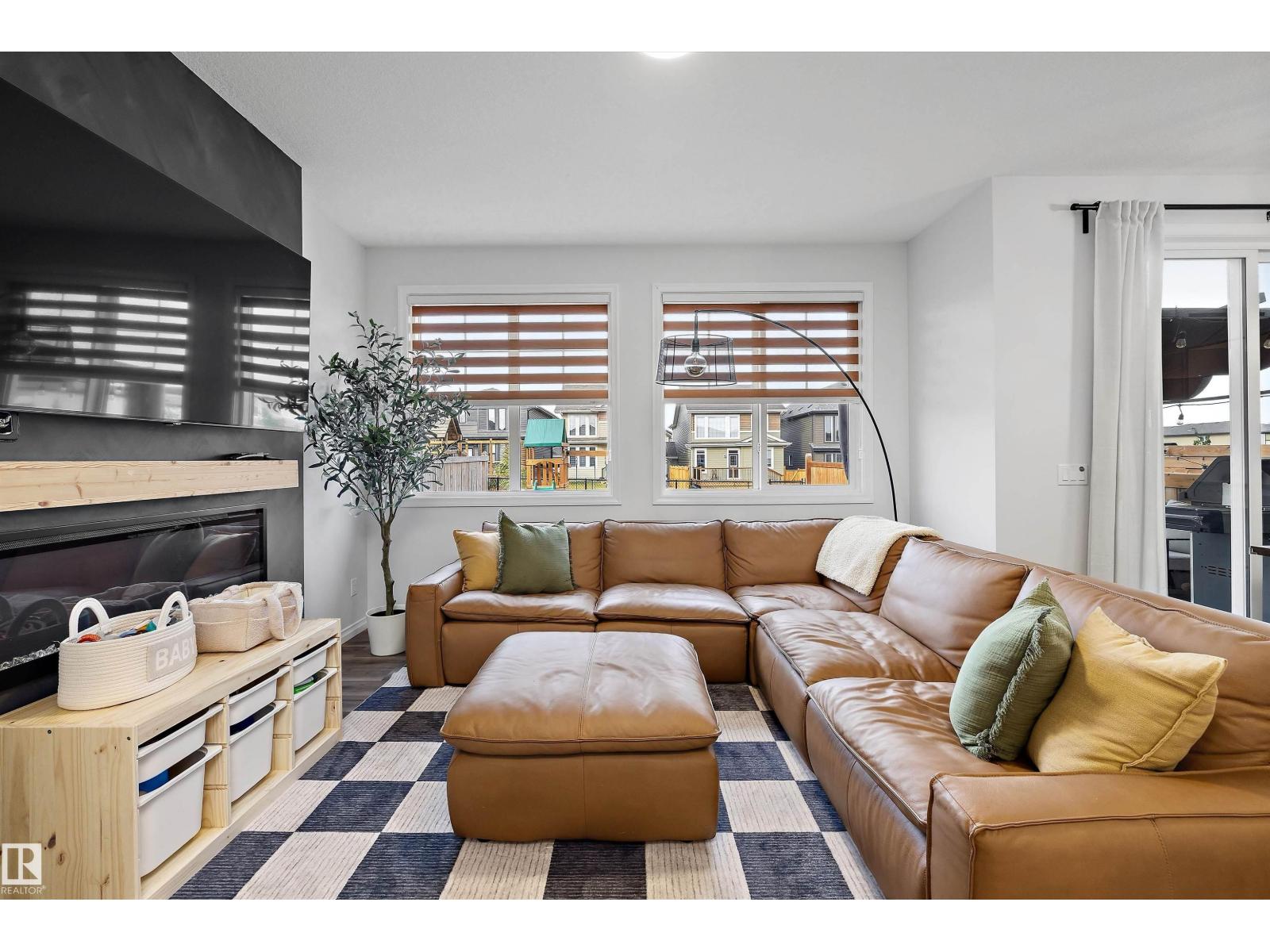 13052 211 St Nw Property Photo 13