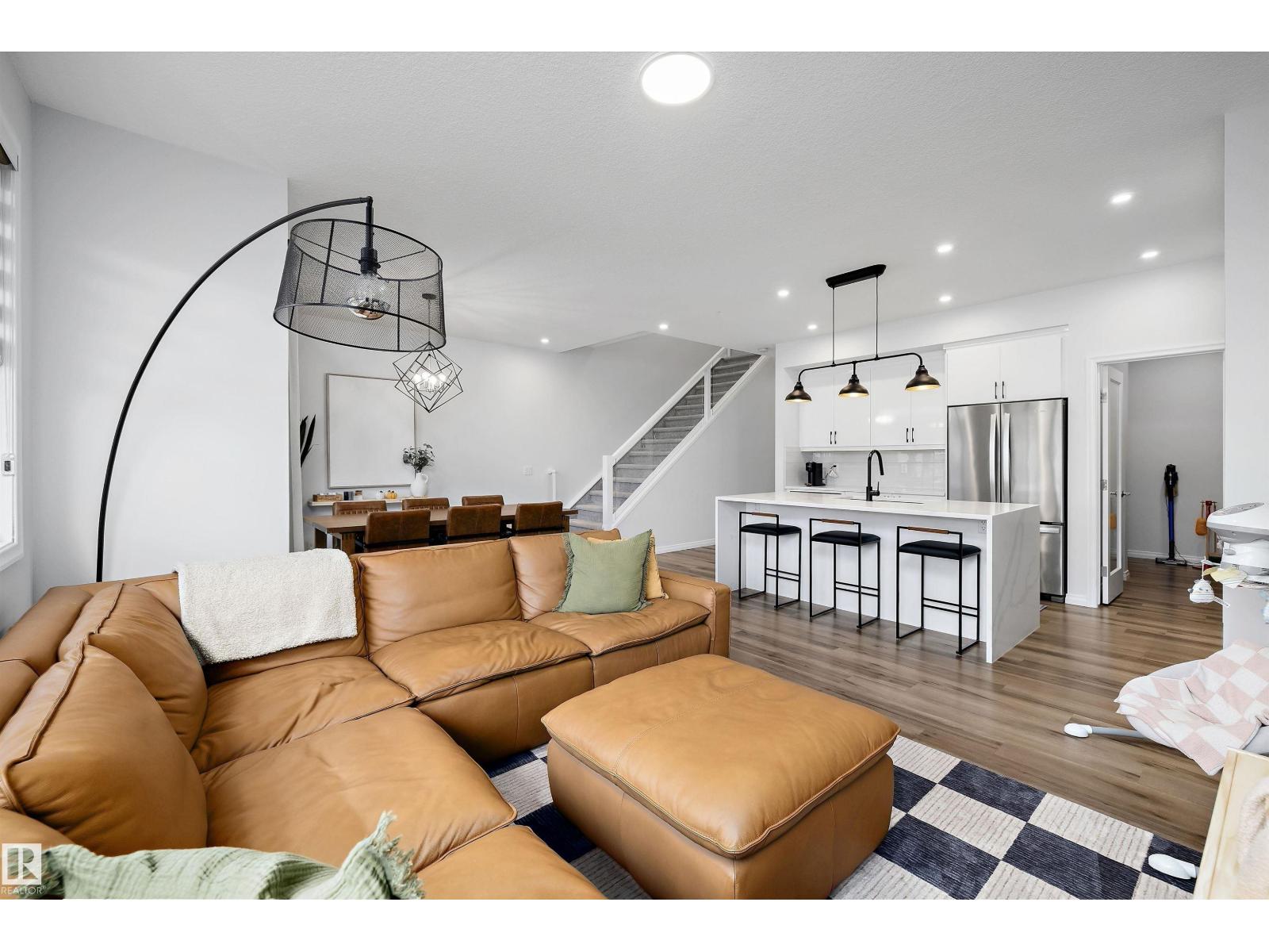 13052 211 St Nw Property Photo 14