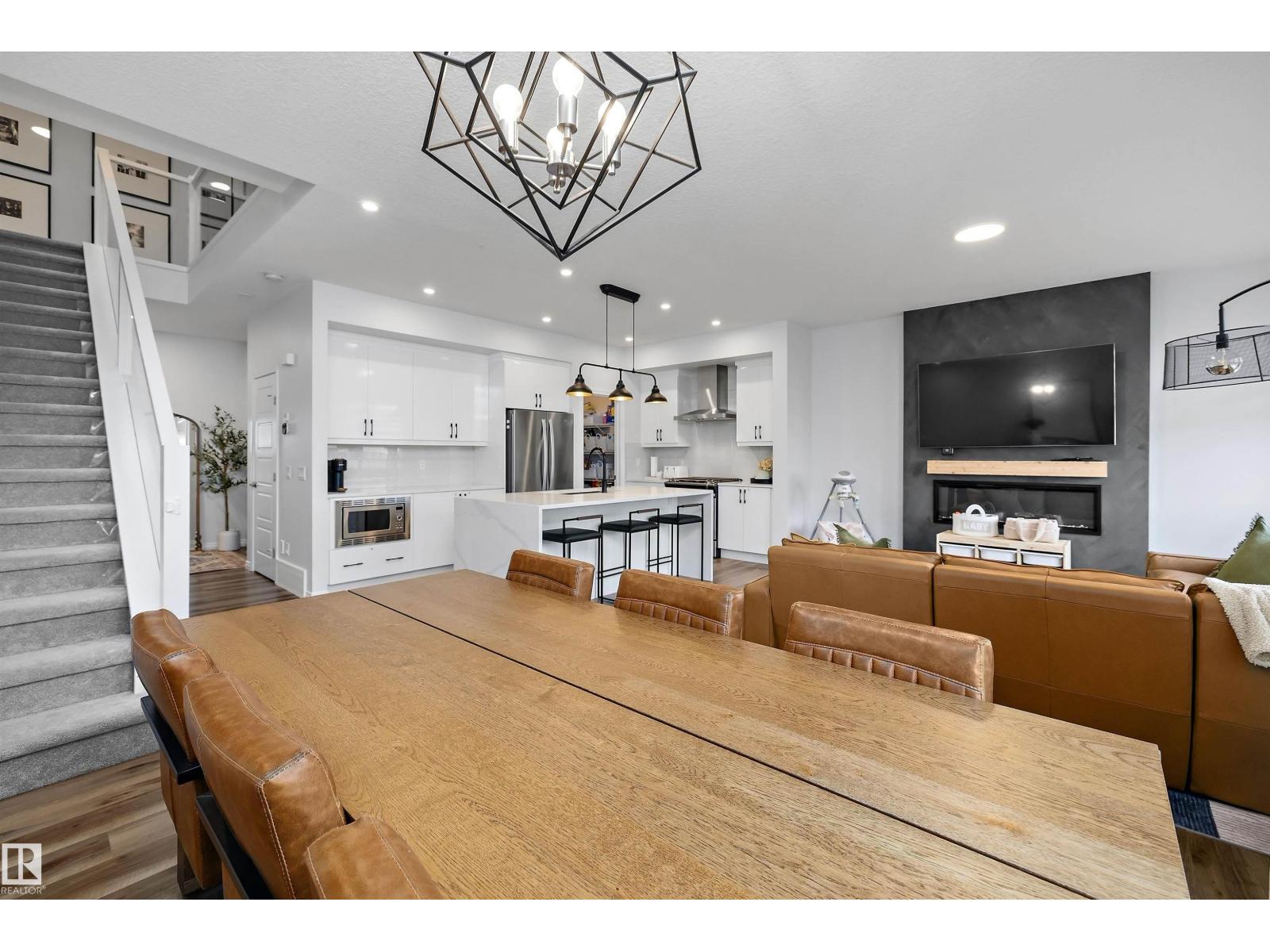 13052 211 St Nw Property Photo 16