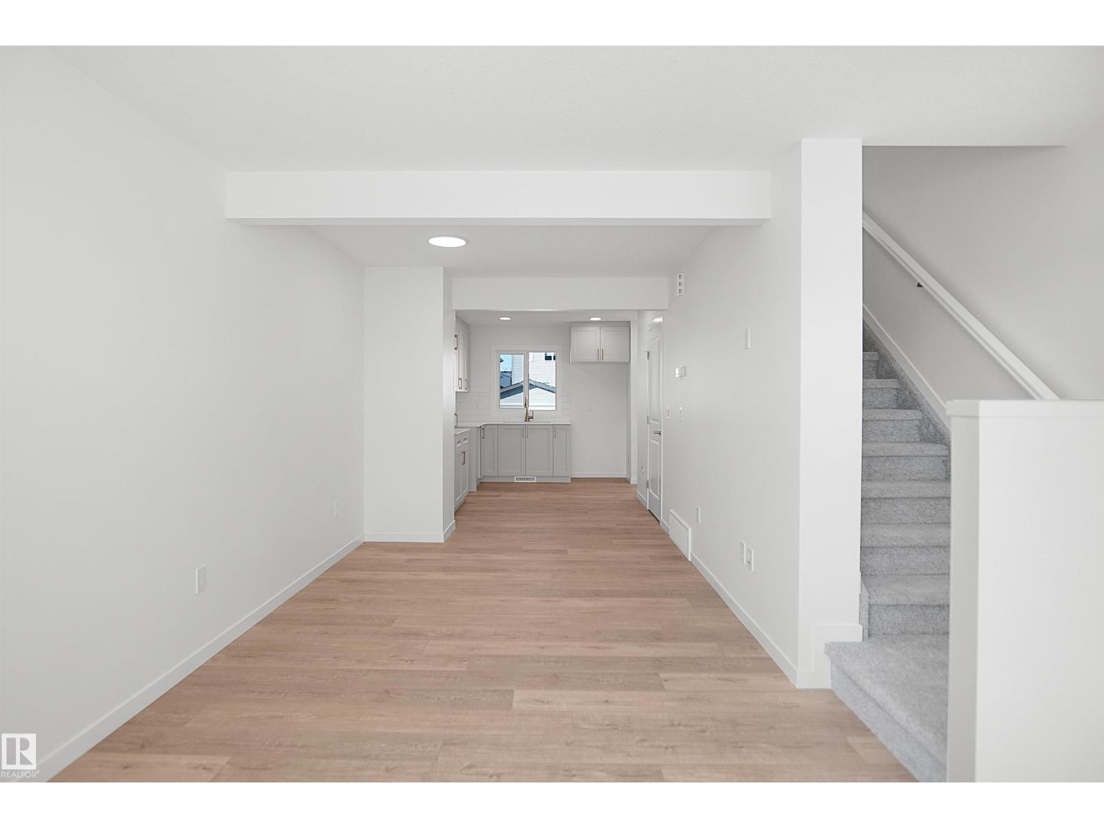 21006 24 Av Nw Property Photo 7