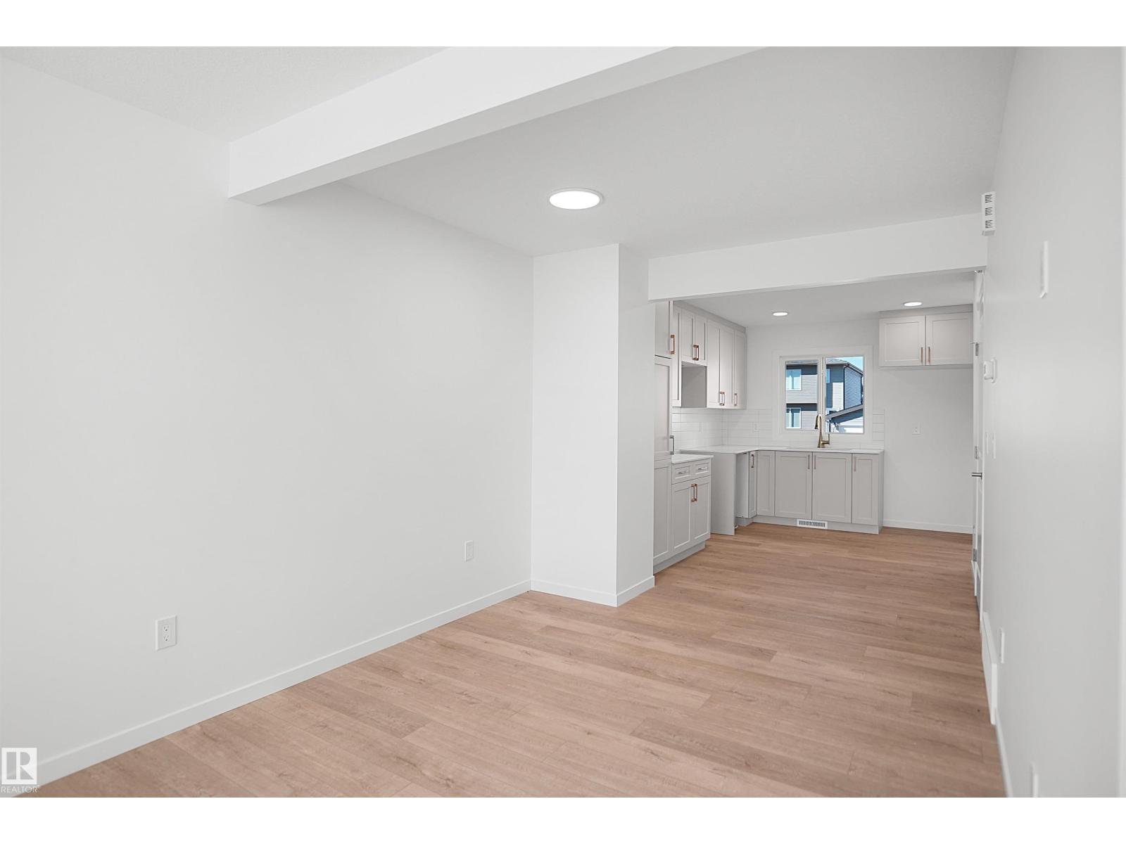 21006 24 Av Nw Property Photo 8