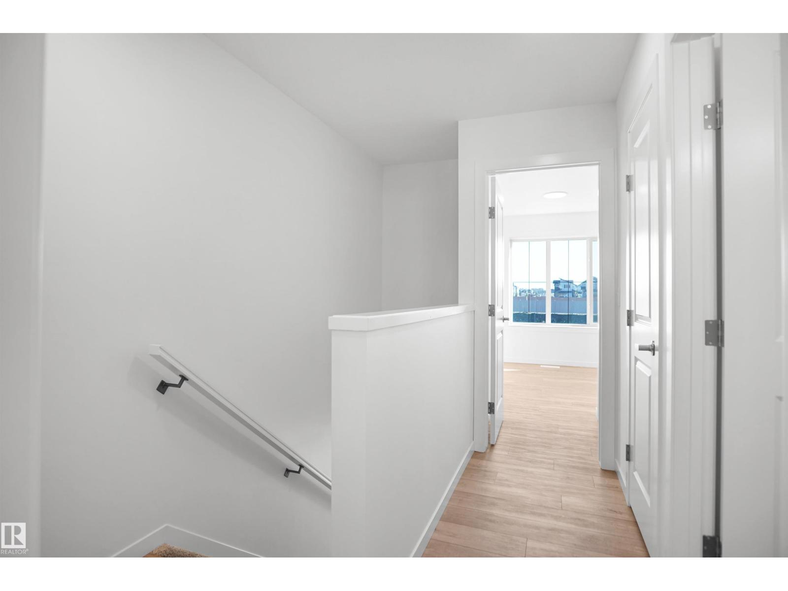 21006 24 Av Nw Property Photo 16