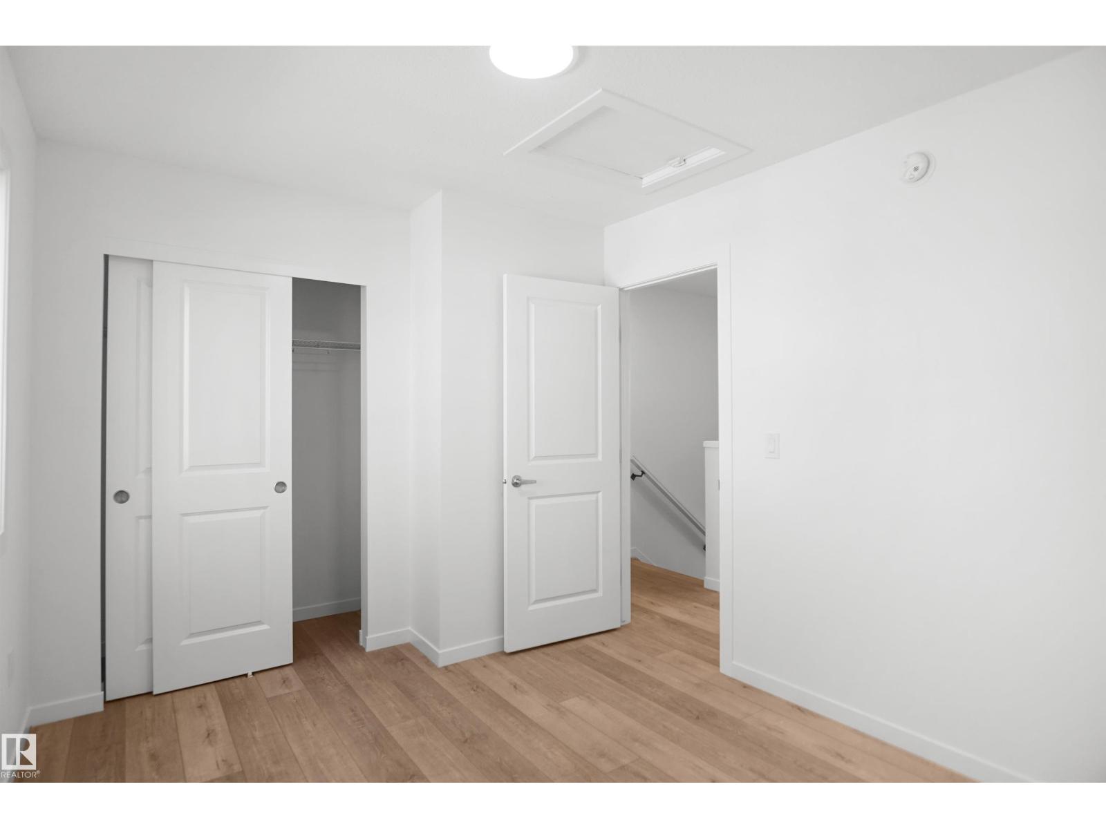 21006 24 Av Nw Property Photo 22