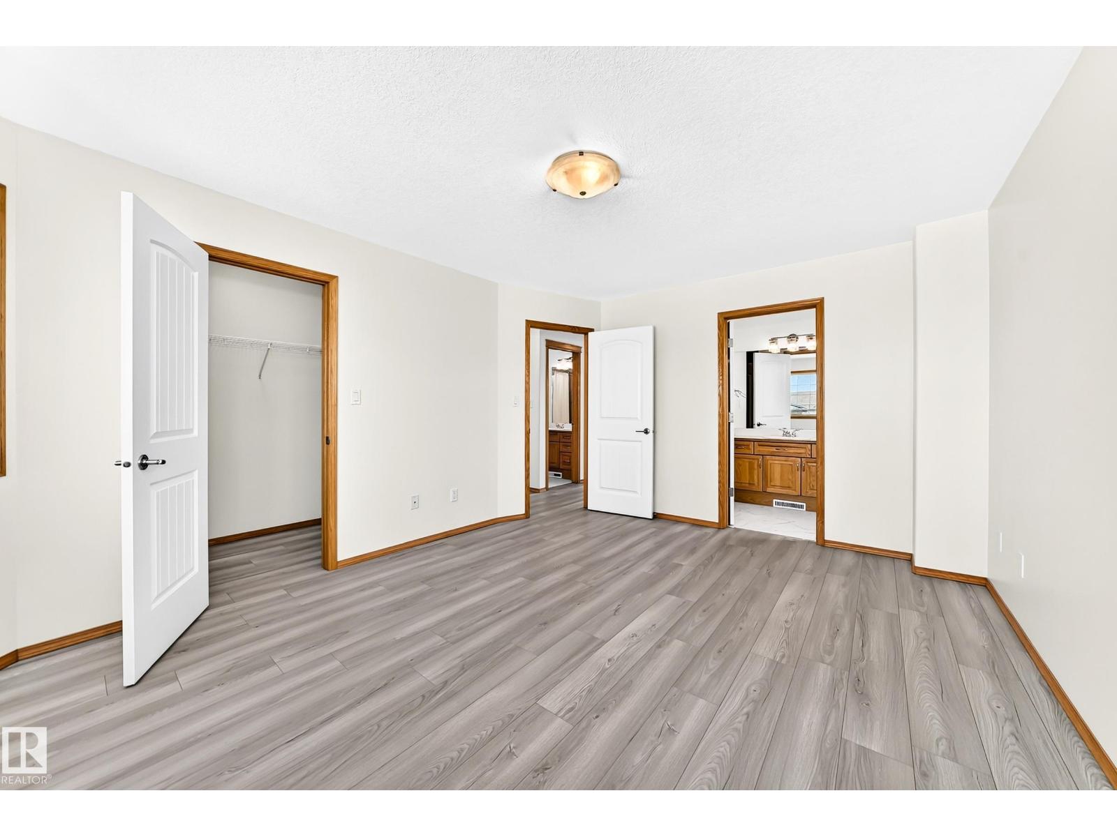 686 Kananaskis Dr Property Photo 31