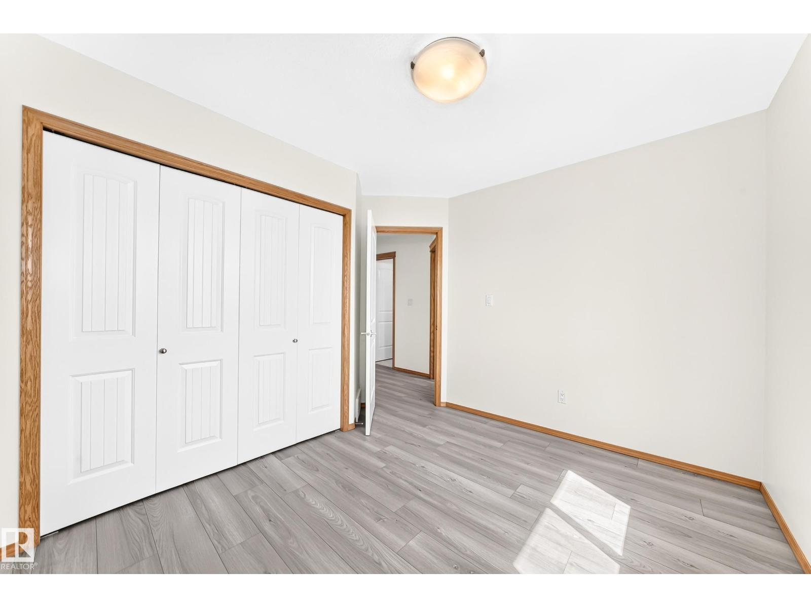 686 Kananaskis Dr Property Photo 39