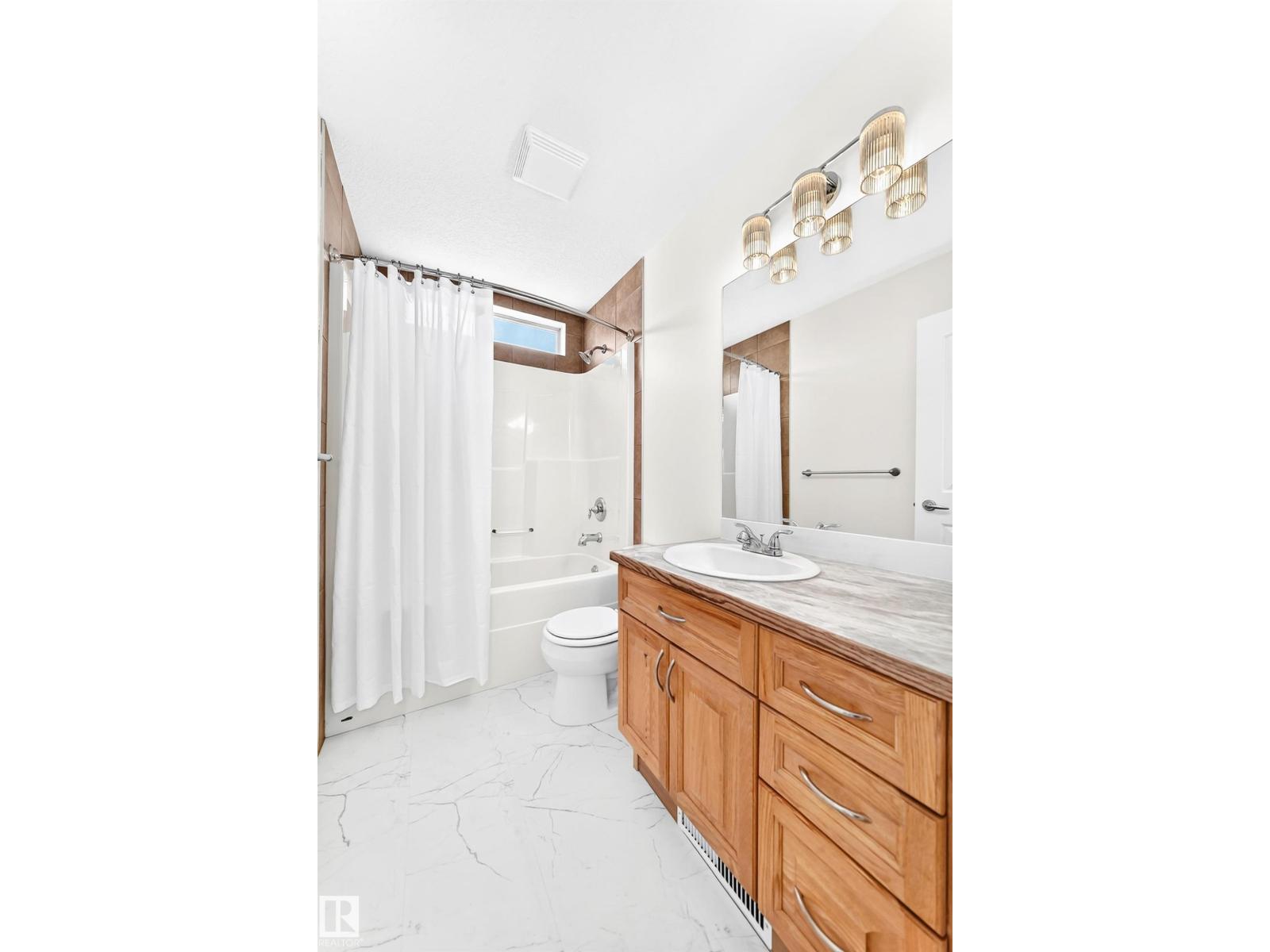 686 Kananaskis Dr Property Photo 40