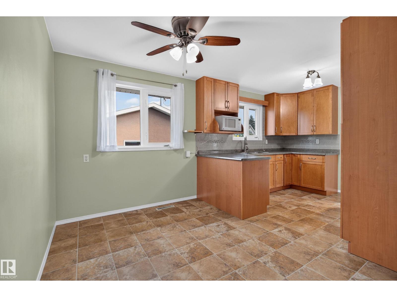 9108 132a Av Nw Property Photo 7