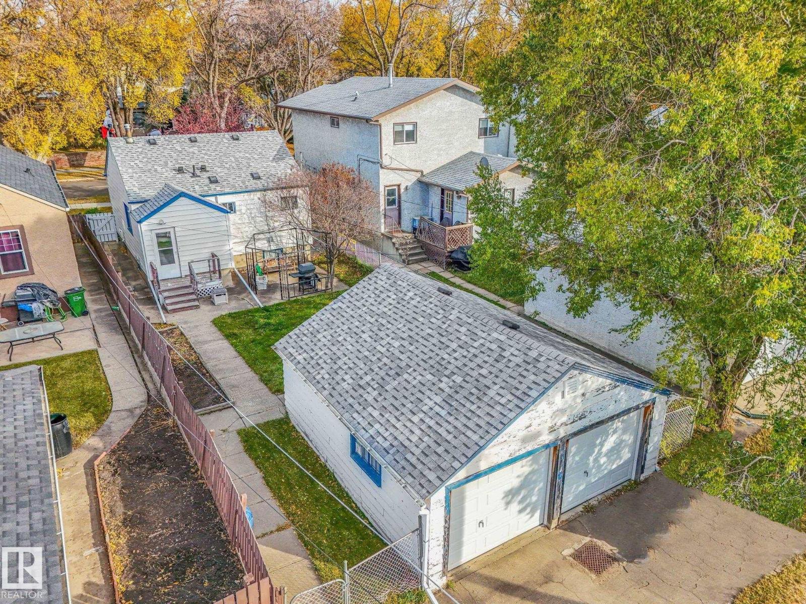 11160 68 St Nw Property Photo 41