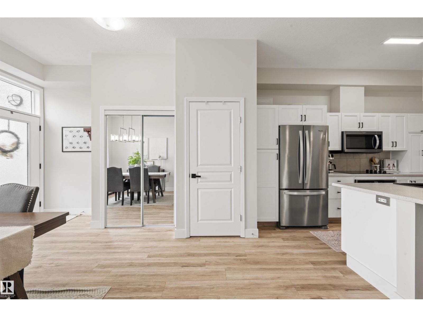 #714 10503 98 Av Nw Property Photo 5