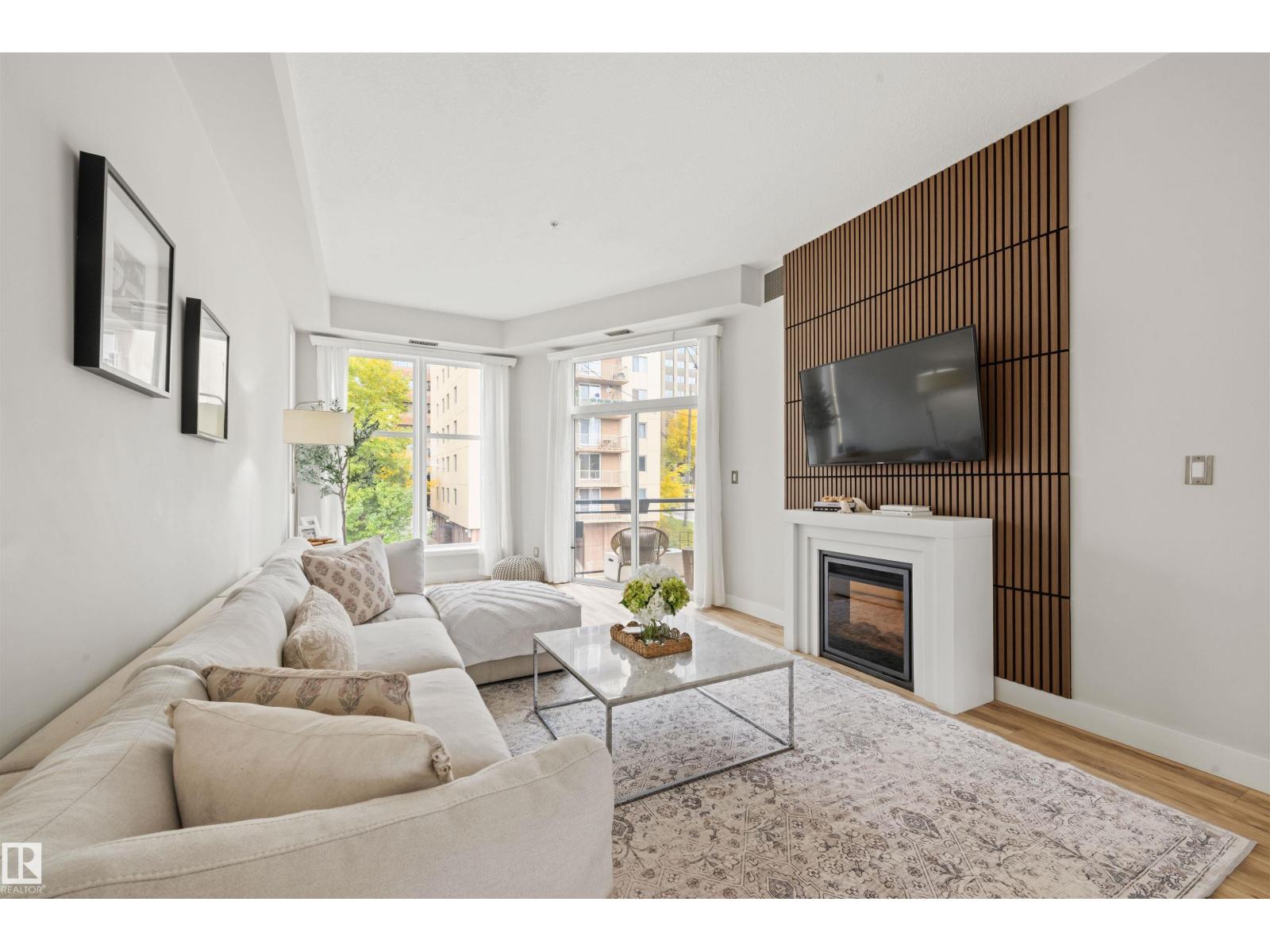 #714 10503 98 Av Nw Property Photo 10
