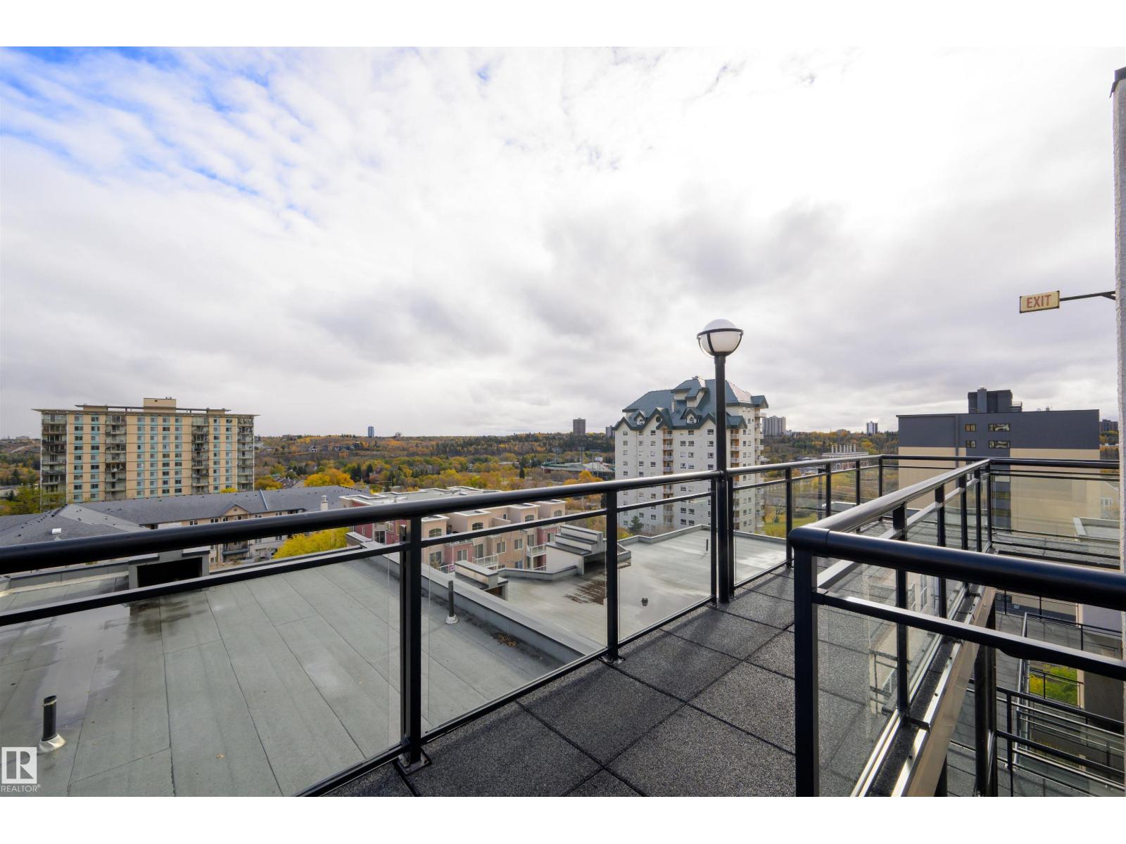 #714 10503 98 Av Nw Property Photo 25