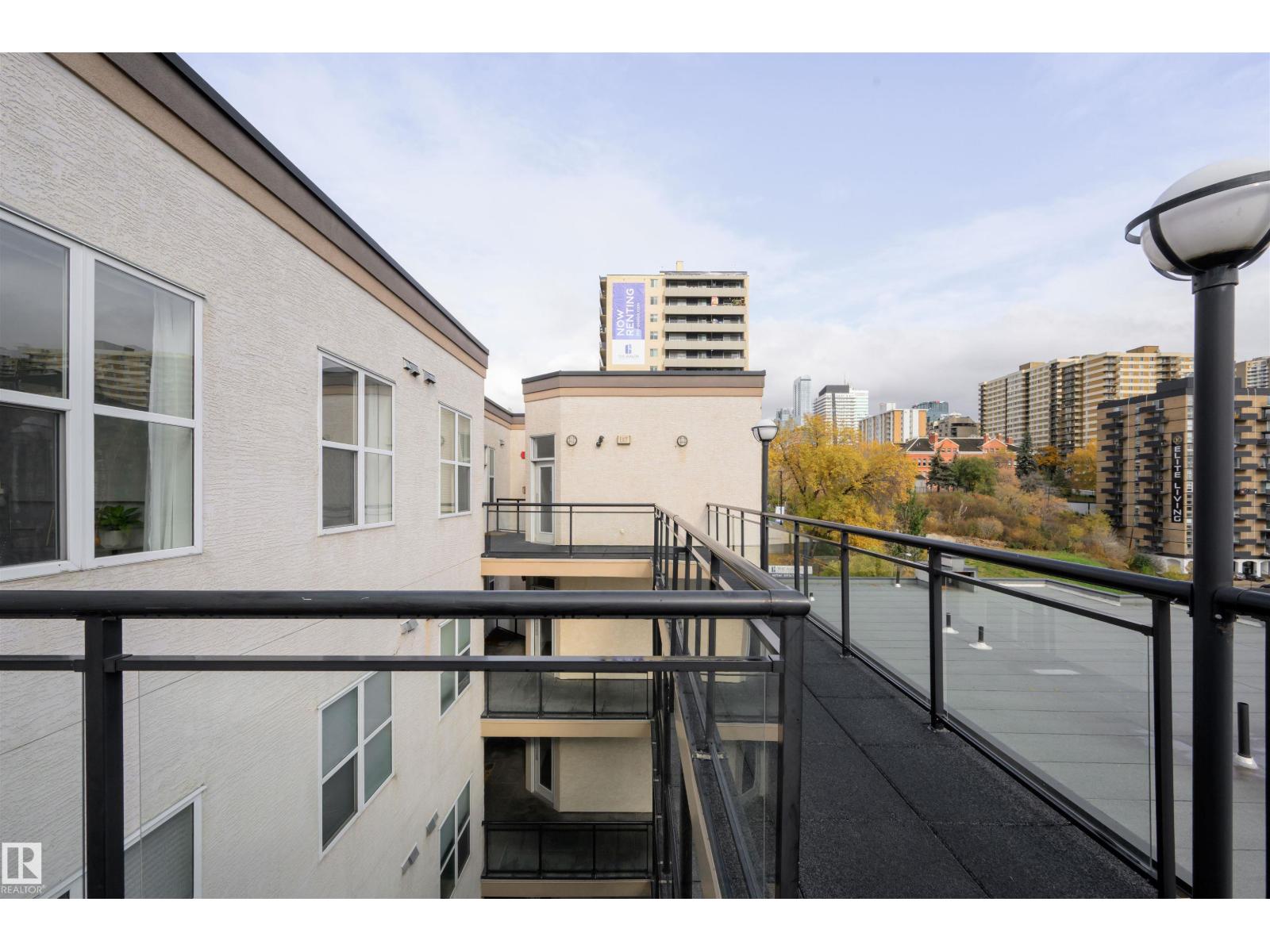 #714 10503 98 Av Nw Property Photo 26
