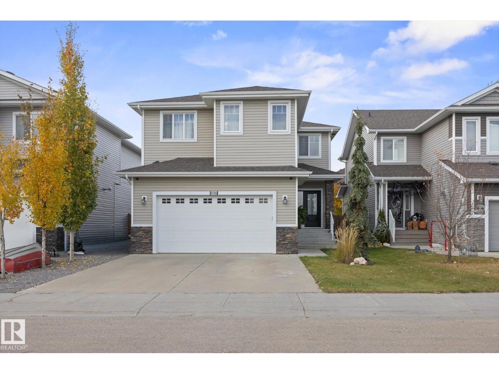 8706 96a Property Photo 1