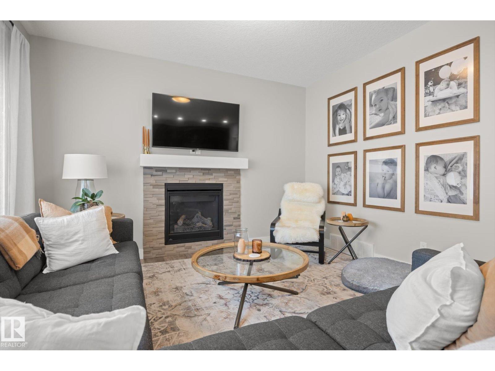 8706 96a Property Photo 9