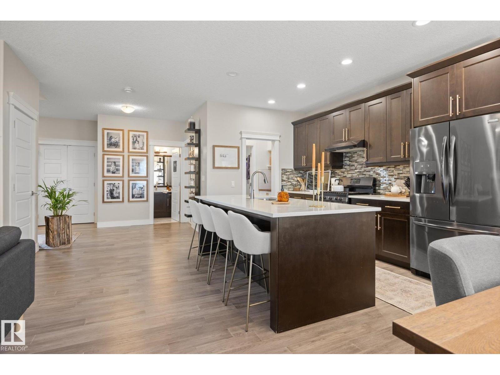 8706 96a Property Photo 10