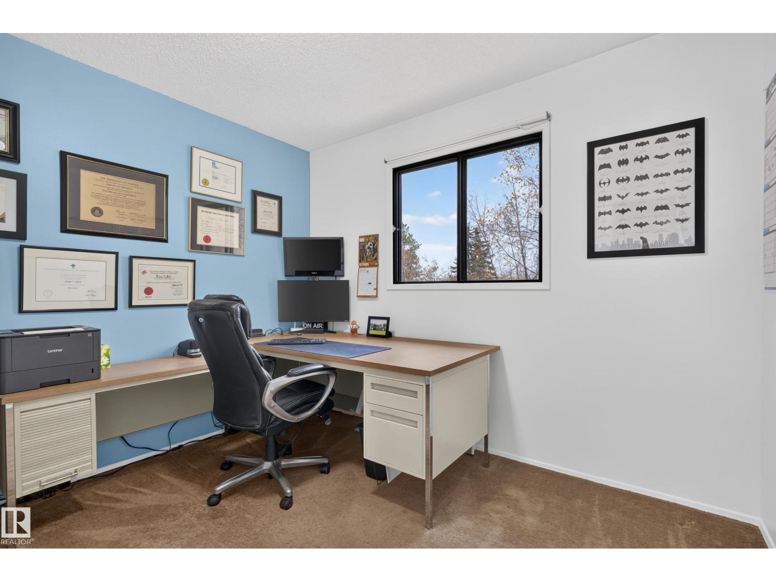 12047 25 Av Nw Property Photo 37