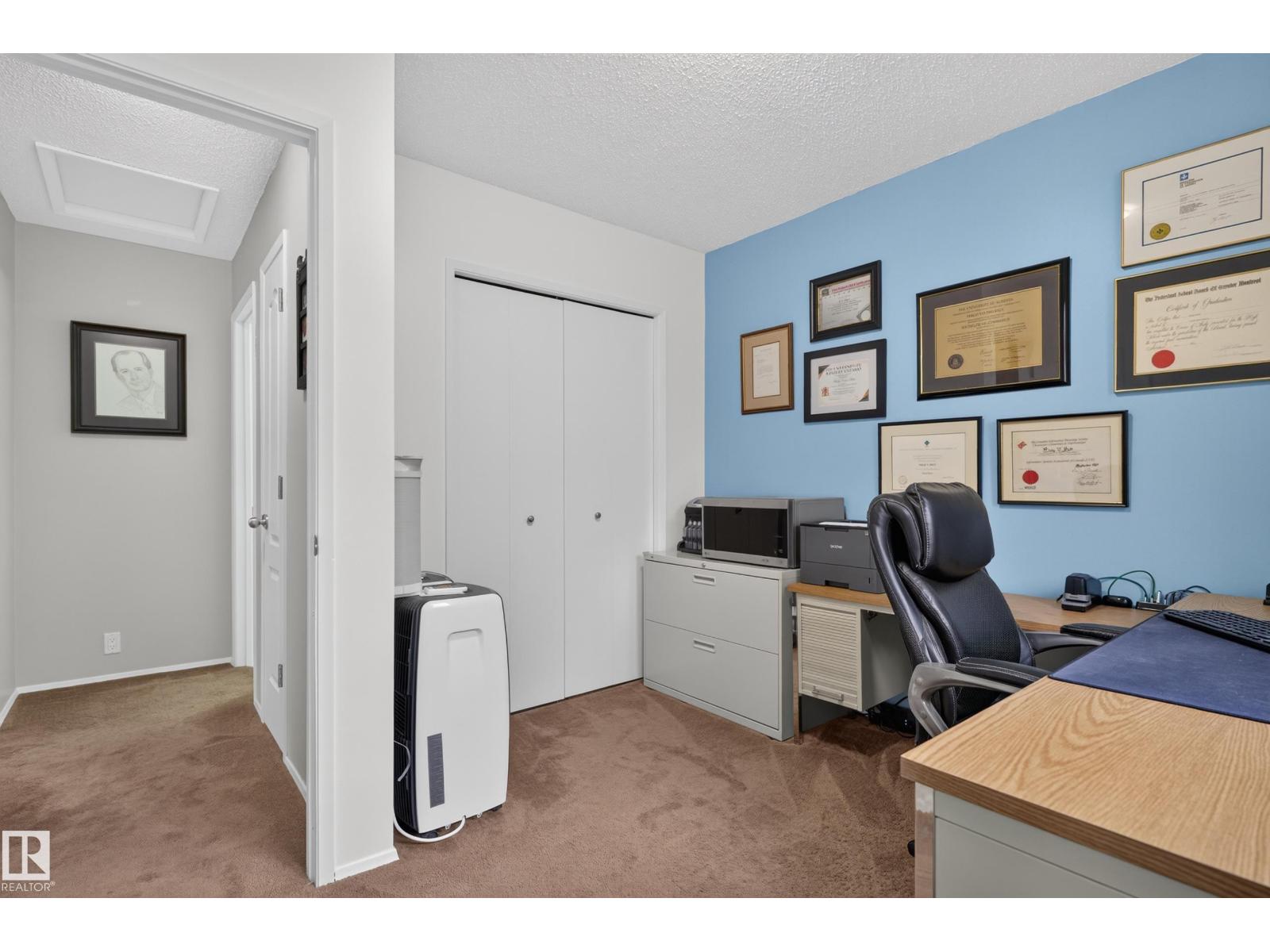 12047 25 Av Nw Property Photo 38
