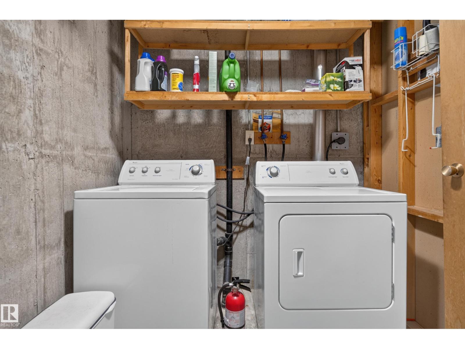12047 25 Av Nw Property Photo 42