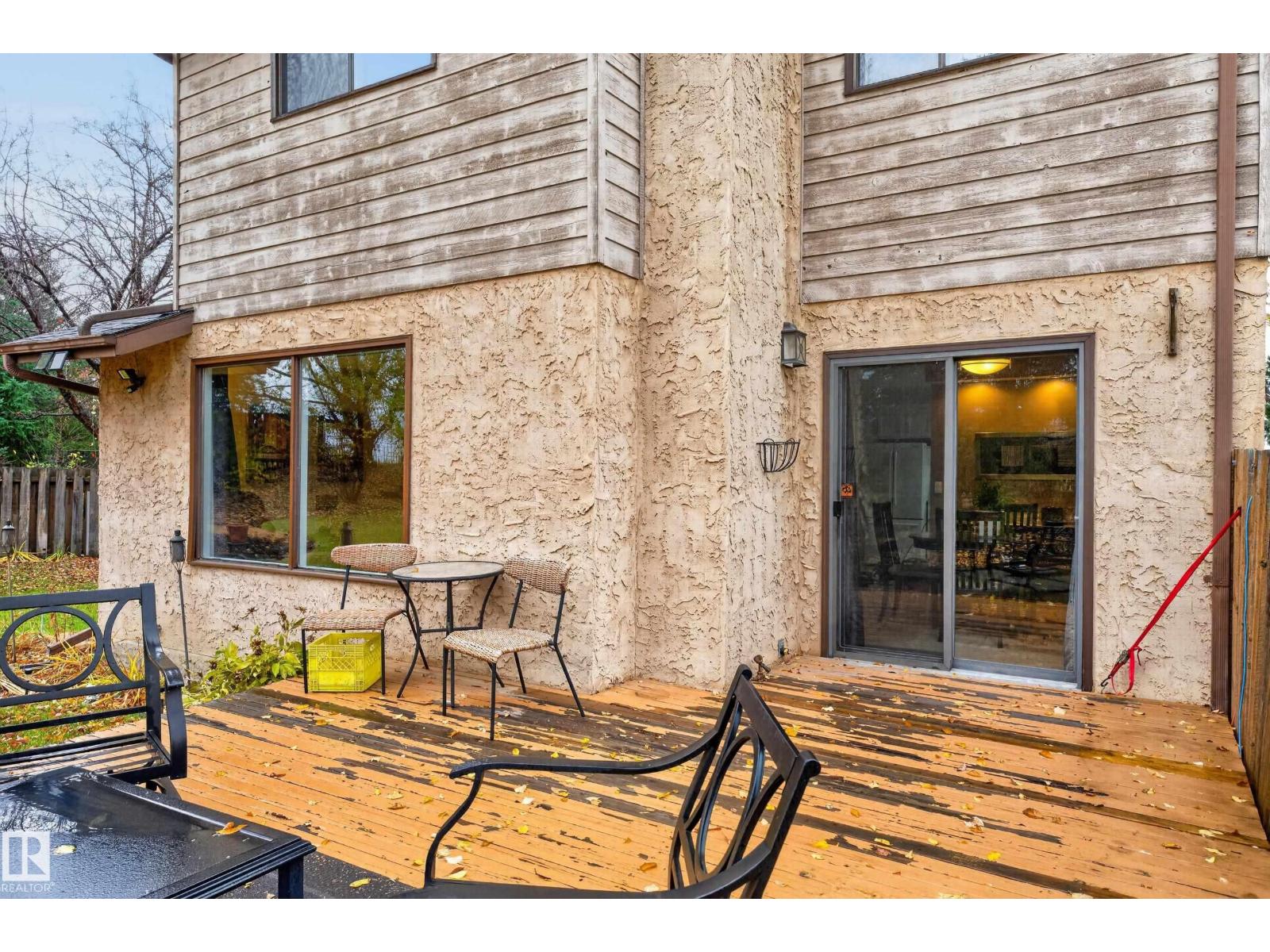 12047 25 Av Nw Property Photo 55