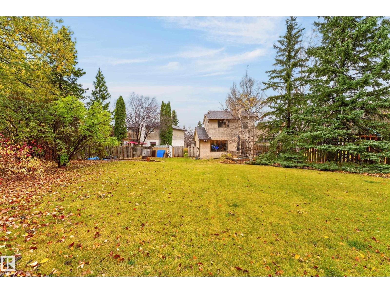 12047 25 Av Nw Property Photo 61
