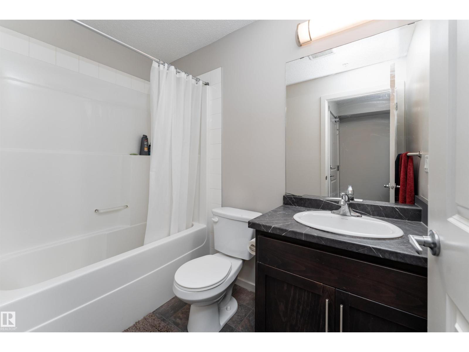 #220 5404 7 Av Sw Property Photo 19