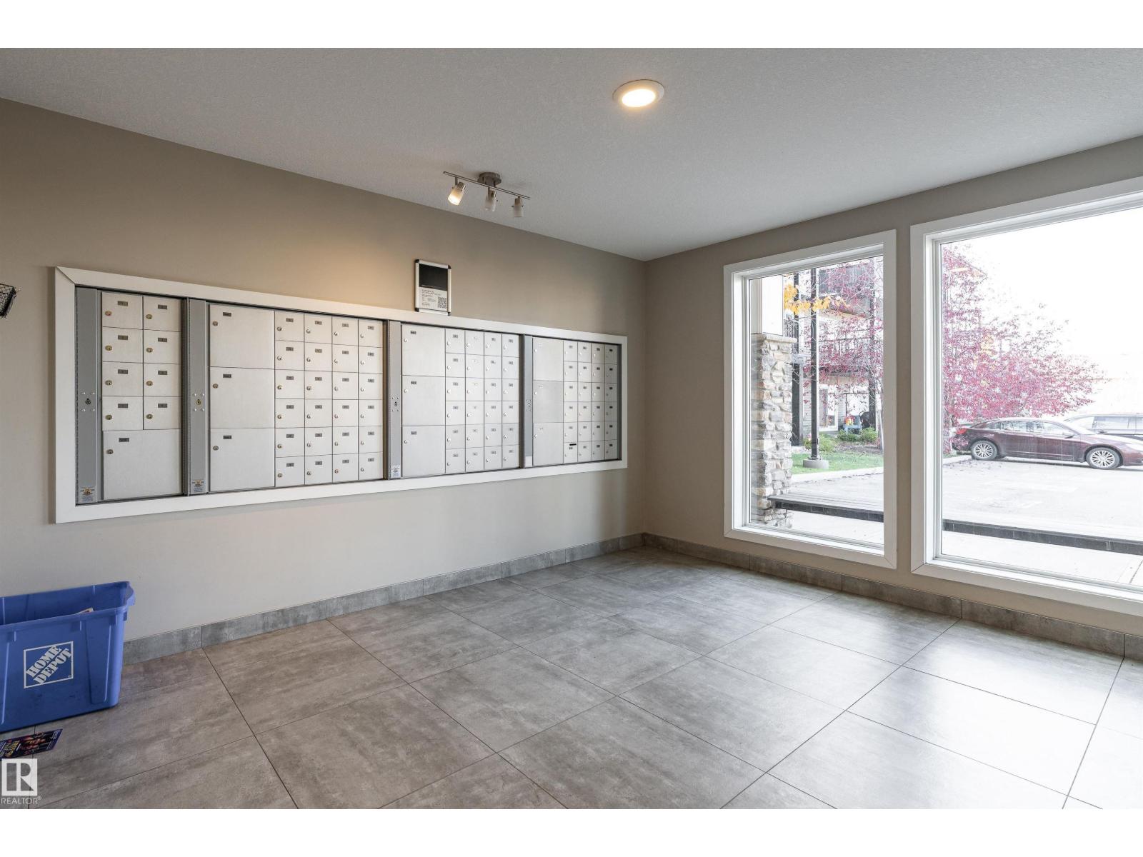 #220 5404 7 Av Sw Property Photo 29