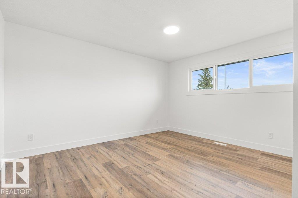 13816 90 St Nw Property Photo 17