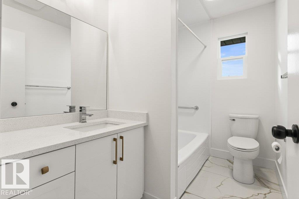 13816 90 St Nw Property Photo 27