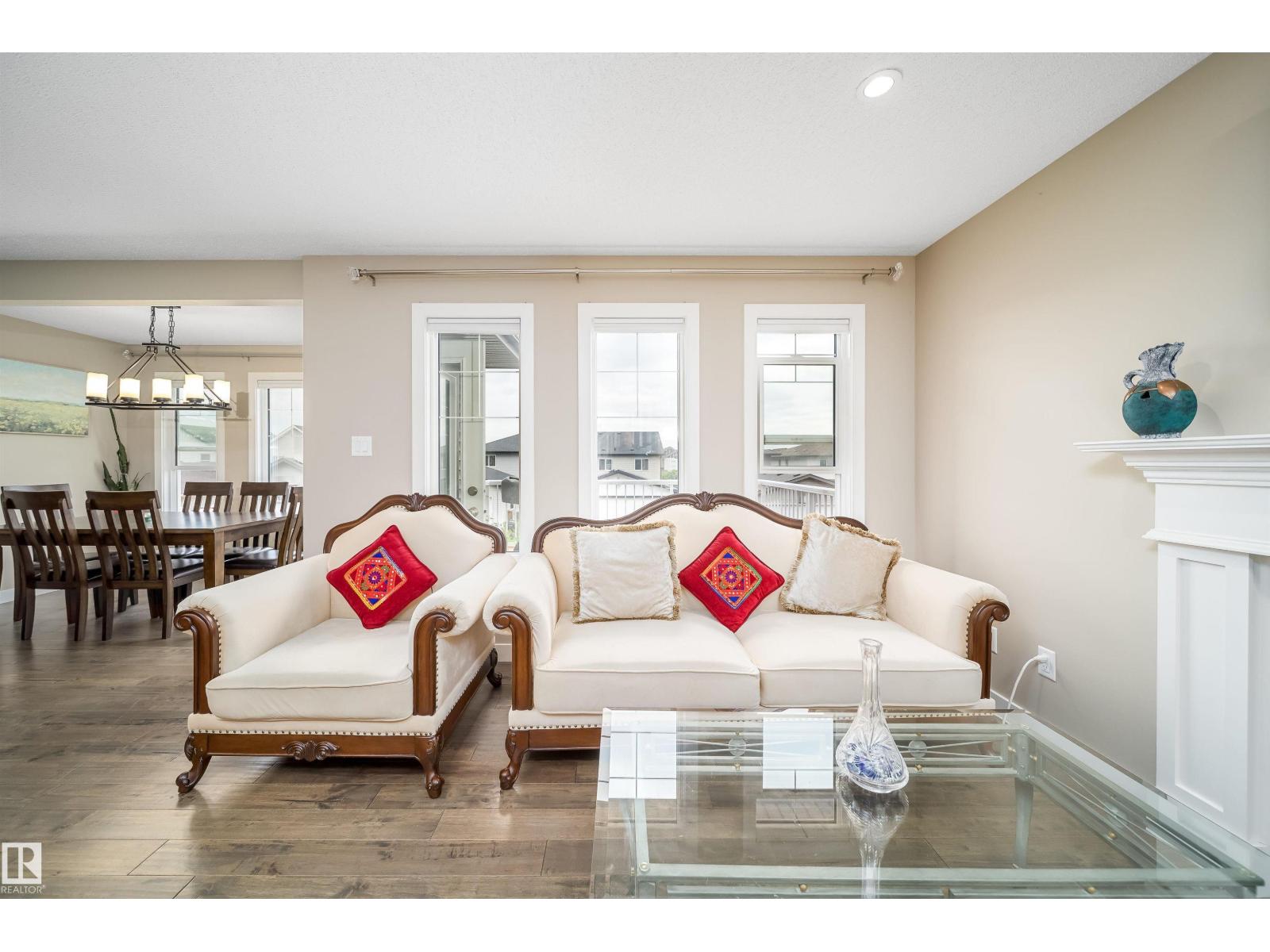 9903 222 St Nw Property Photo 10