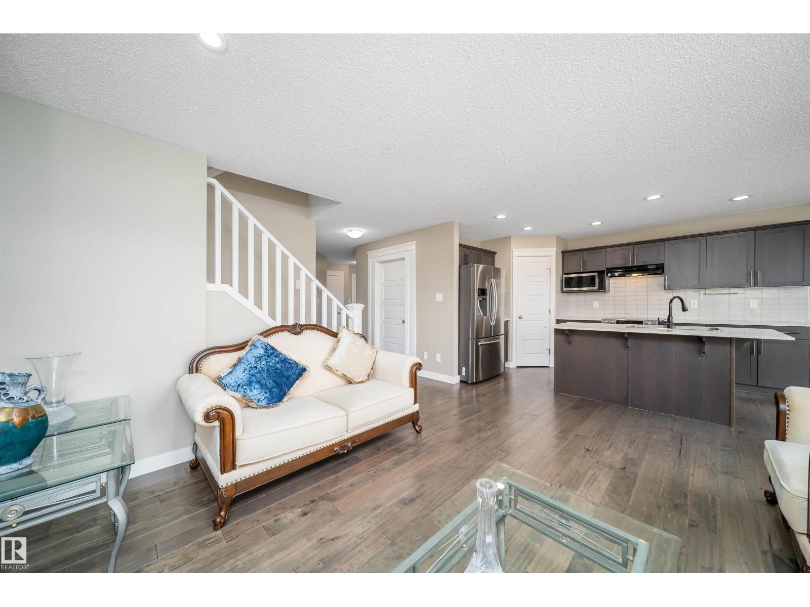 9903 222 St Nw Property Photo 11
