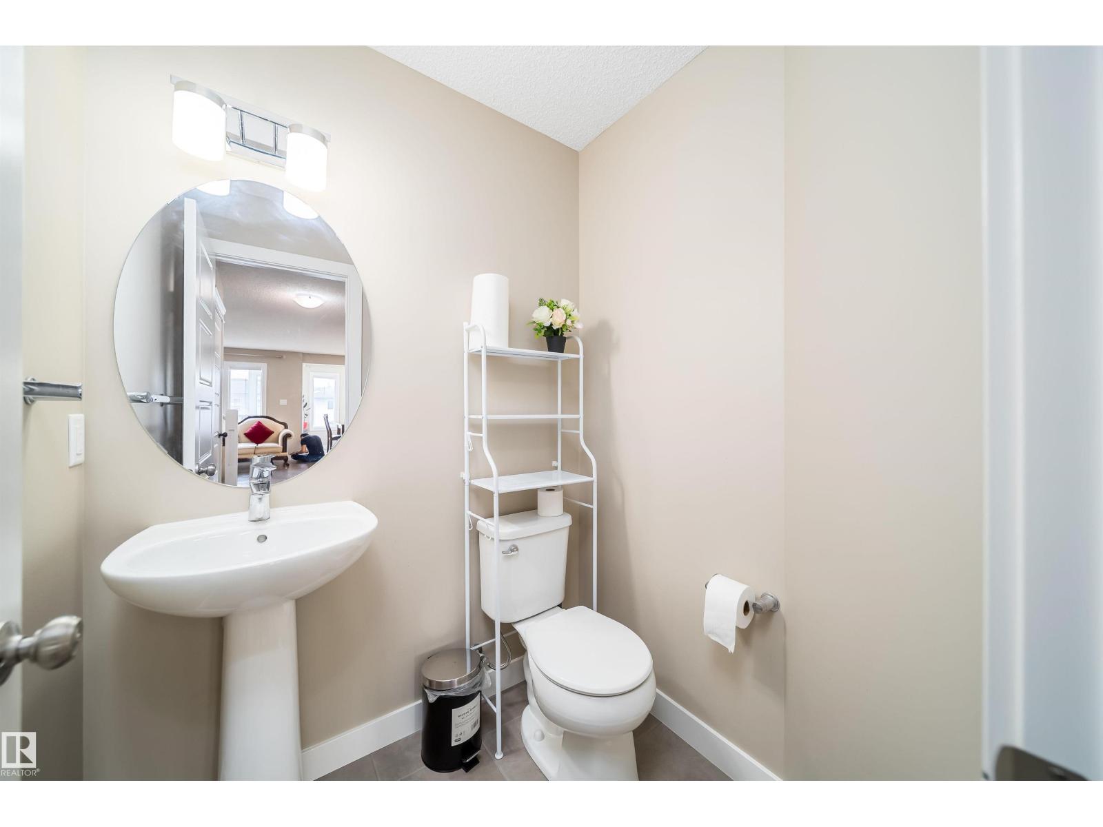 9903 222 St Nw Property Photo 22
