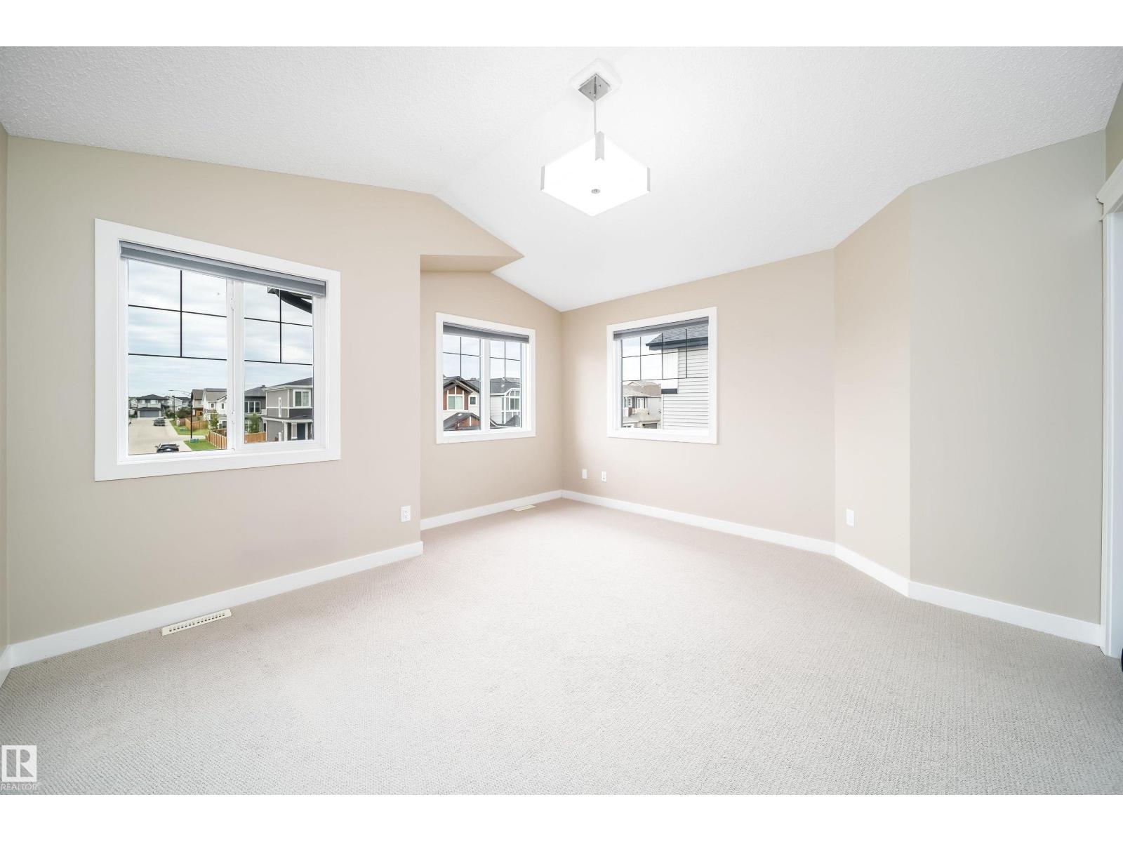 9903 222 St Nw Property Photo 41