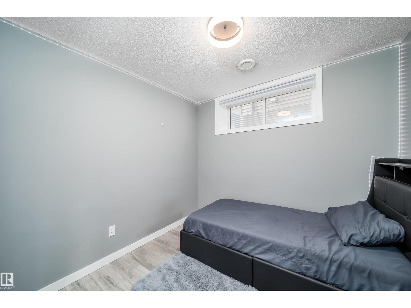 9903 222 St Nw Property Photo 47