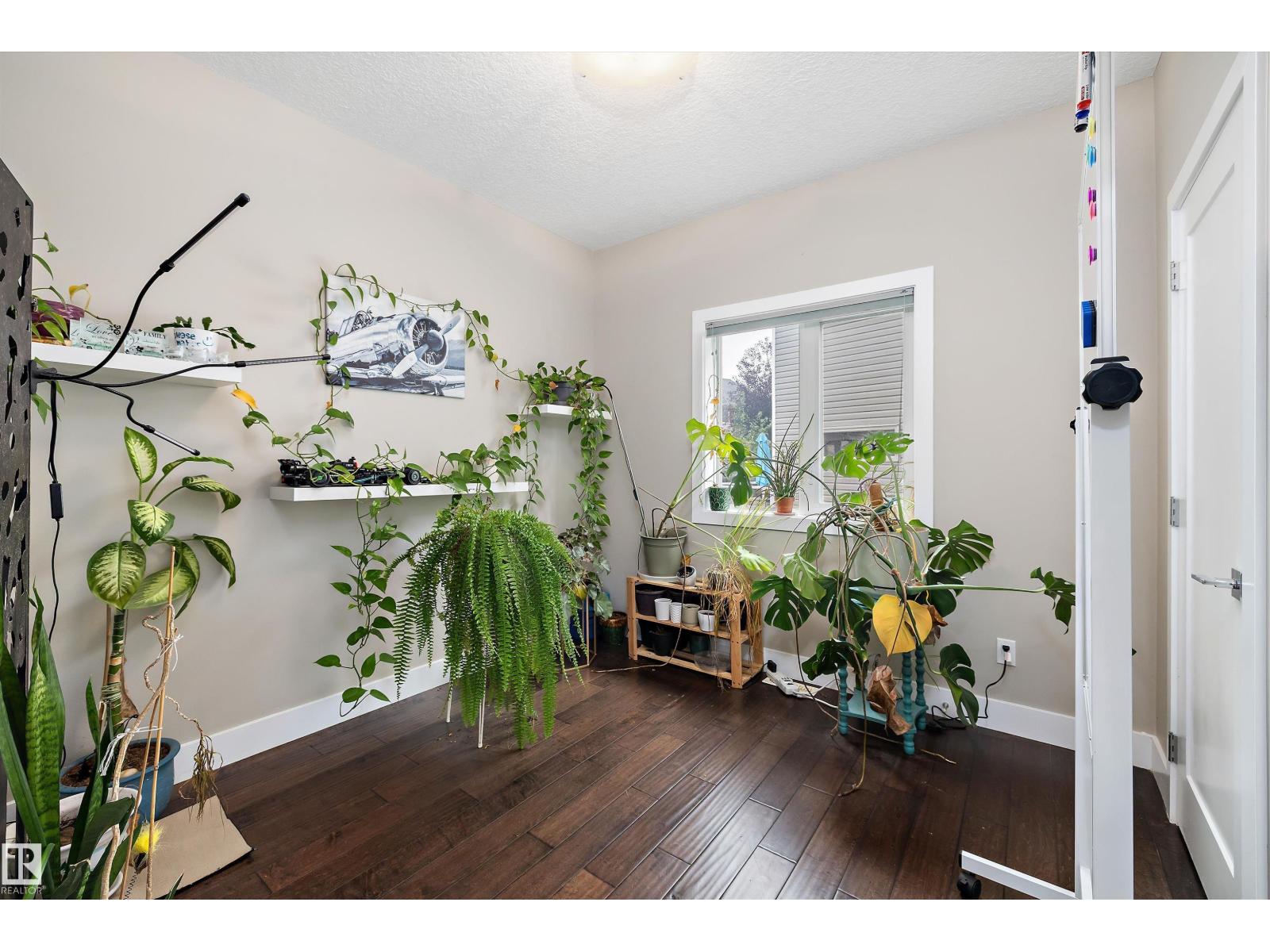 967 175 St Sw Property Photo 4